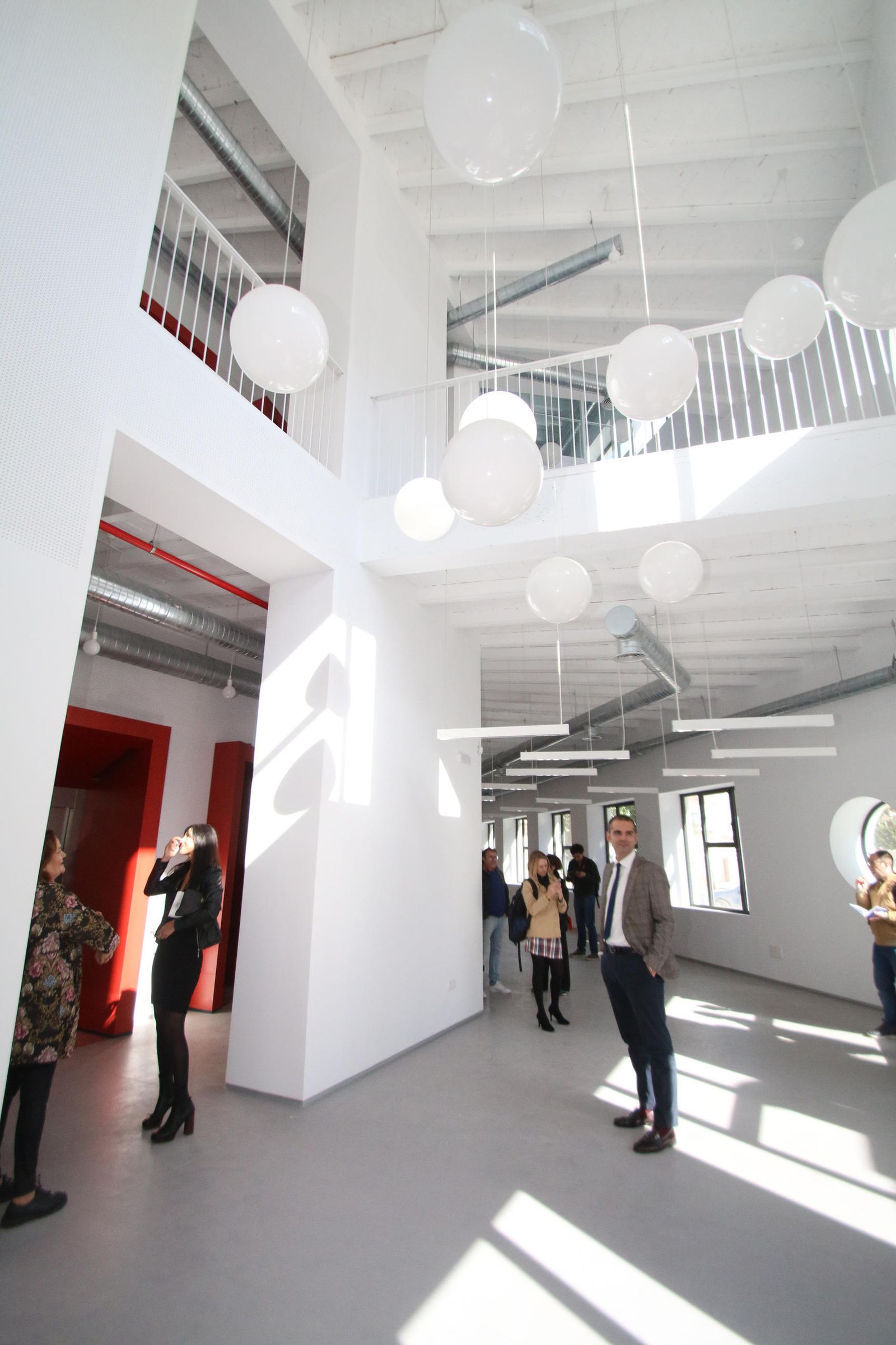 La nueva Biblioteca abrirá salas 24 horas al terminar la Navidad