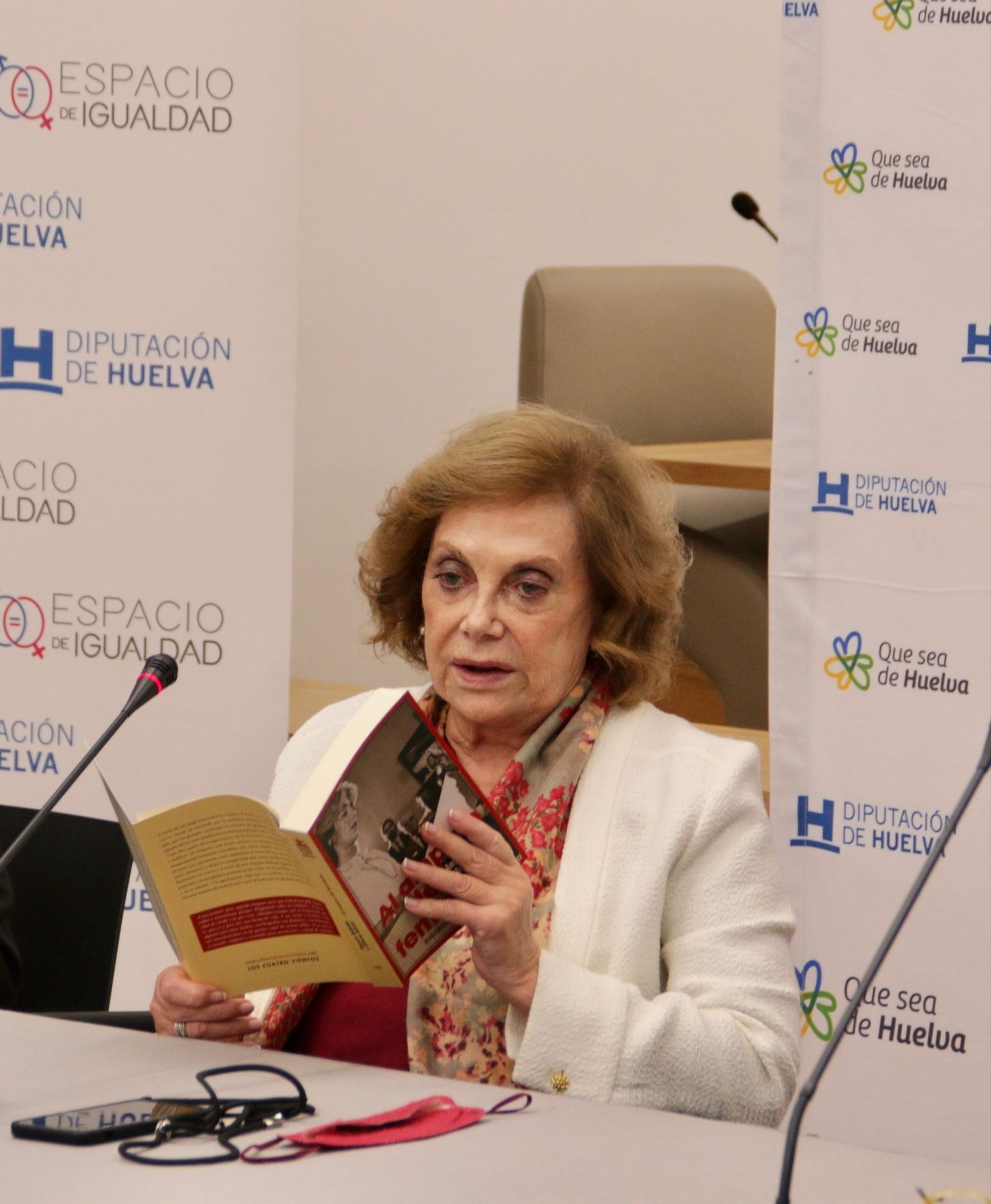 Amparo Rubiales en la Diputación de Huelva.