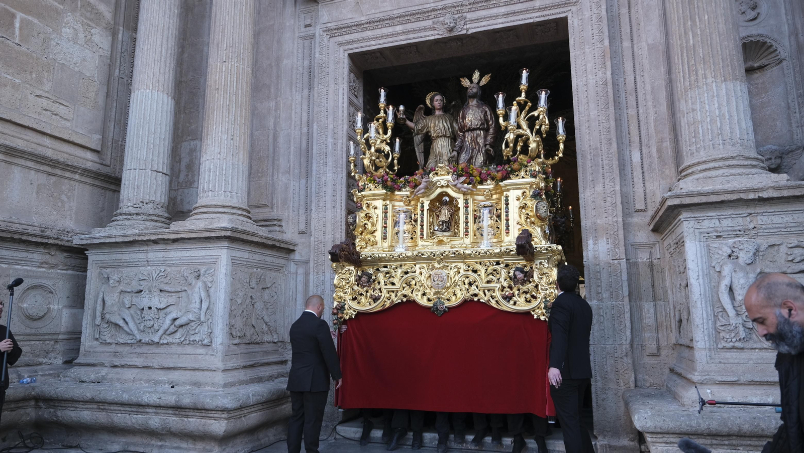Procesión de Estudiantes en Almería, en imágenes