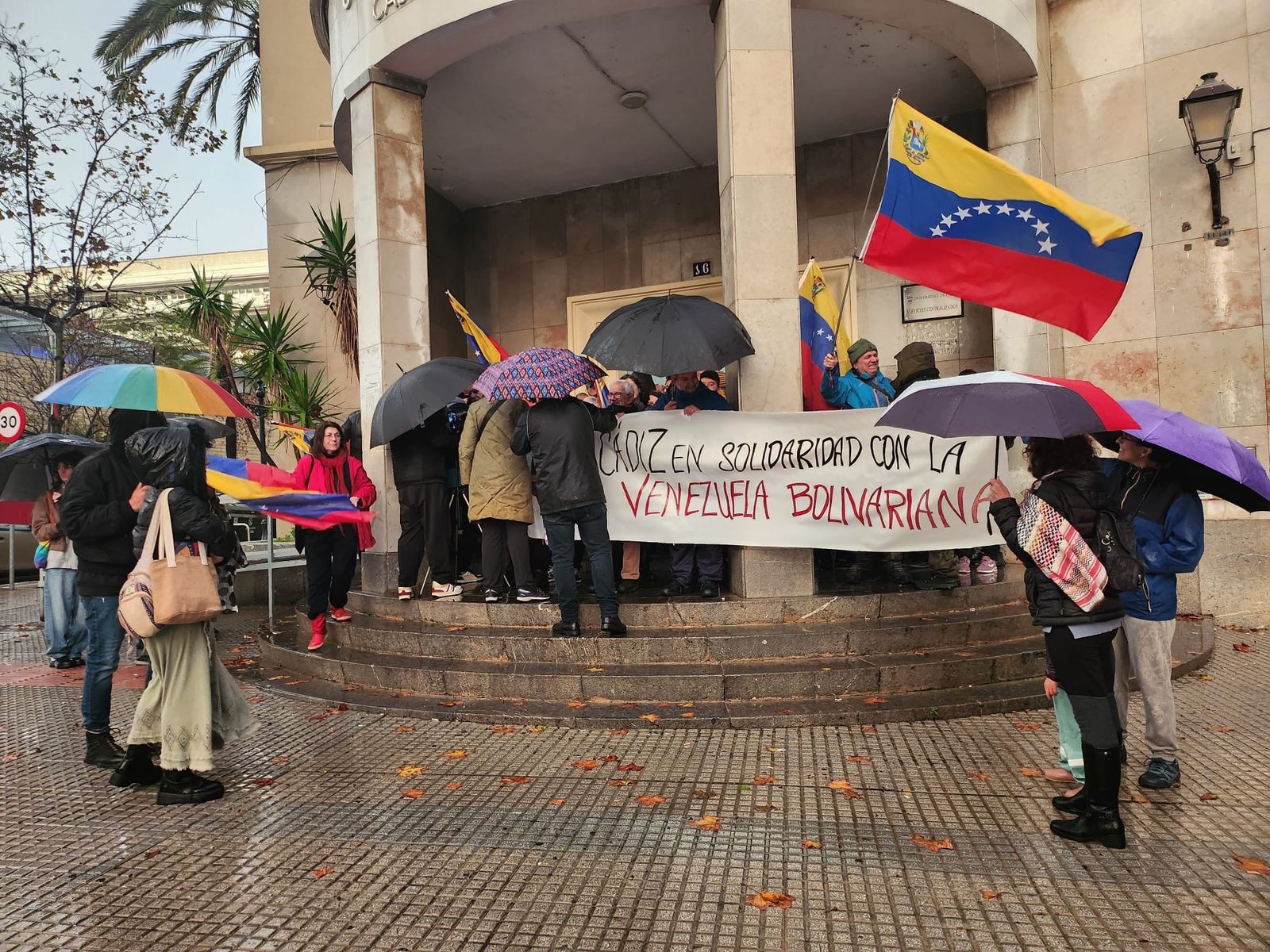 Gaditanos con Maduro