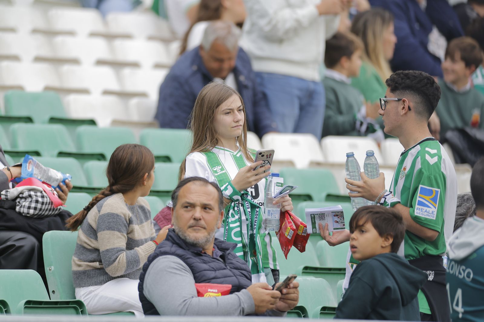 Búscate en las fotos del Betis-Mallorca
