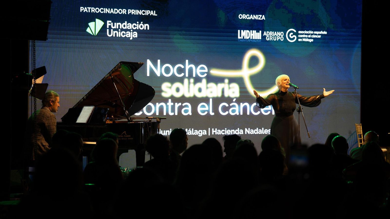 Pasión Vega durante su intervención.