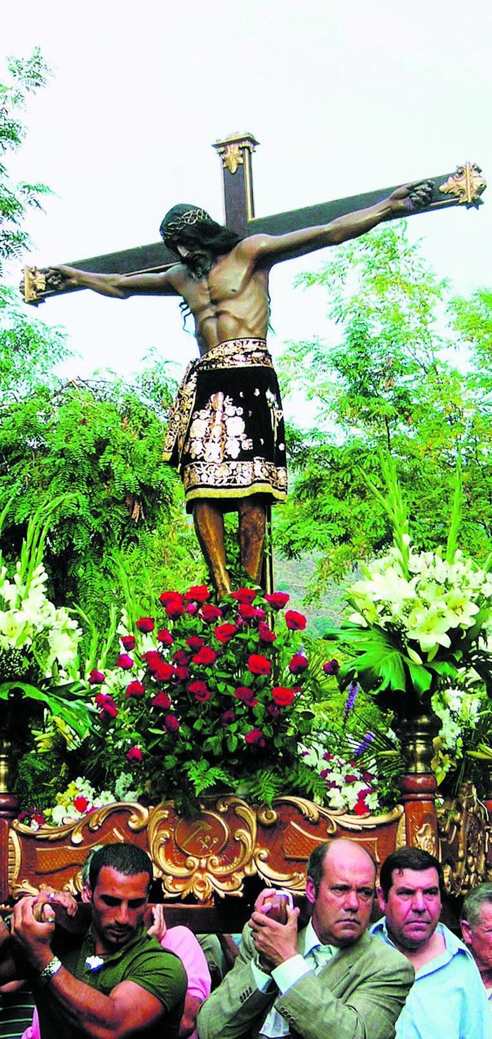El Santo Cristo de Bacares en una de las salidas. El Santo Cristo de Bacares en una de las salidas.