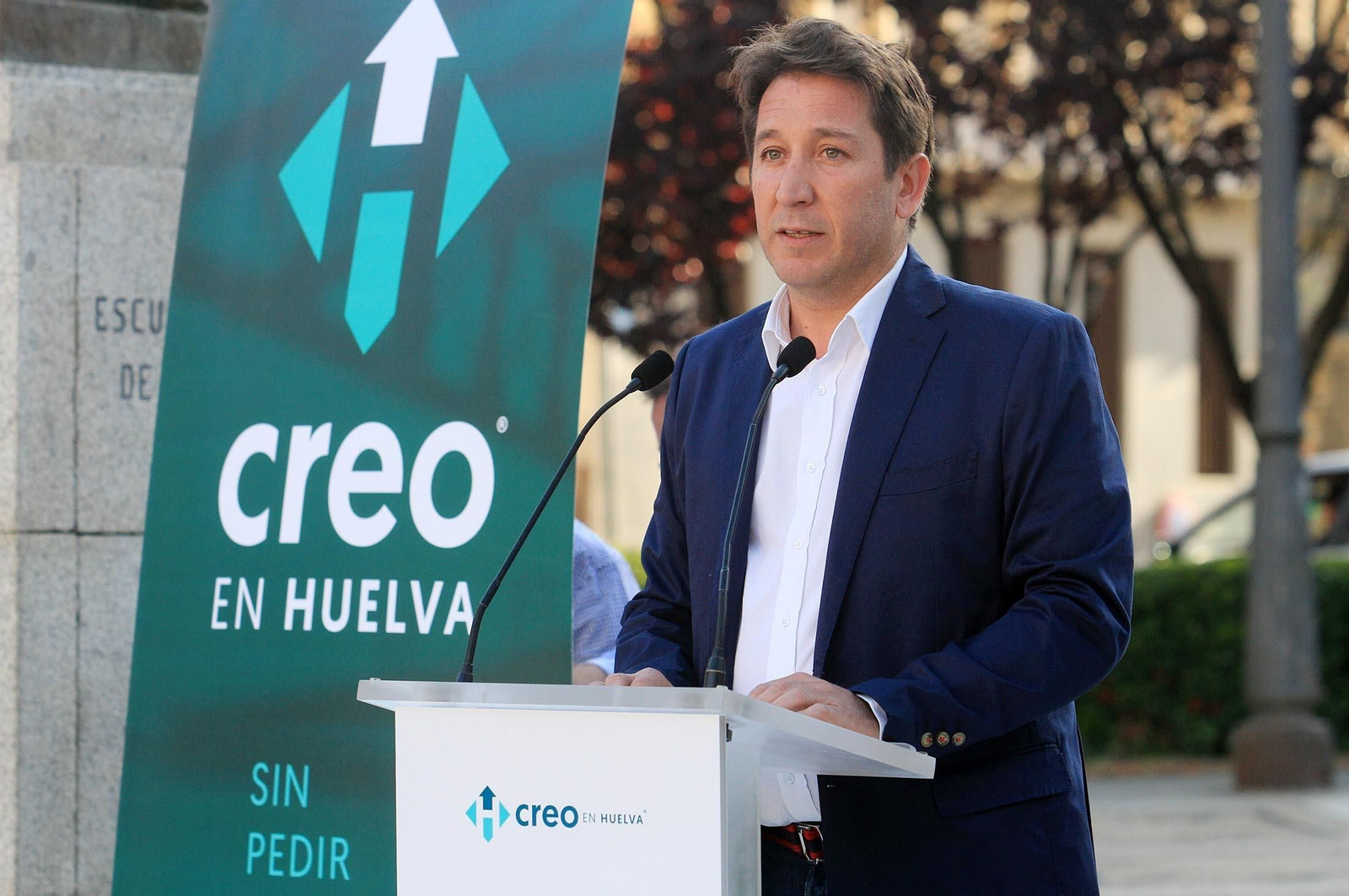 Imágenes de la presentación de "Creo en Huelva", nuevo partido de Ruperto Gallardo y Enrique Figueroa