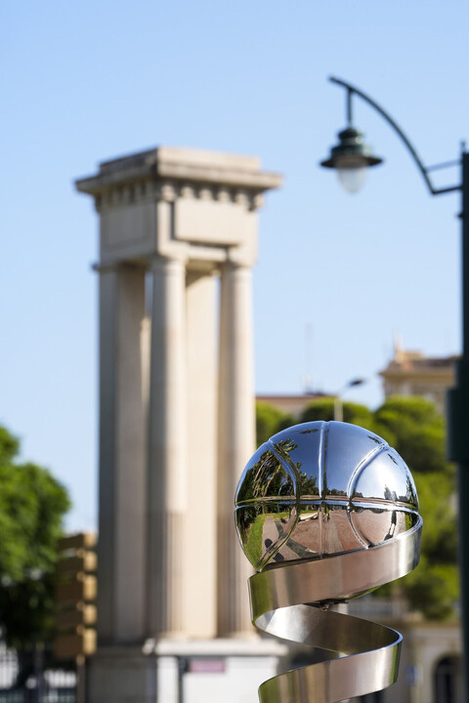 El trofeo de la Supercopa ACB se deja ver por Málaga