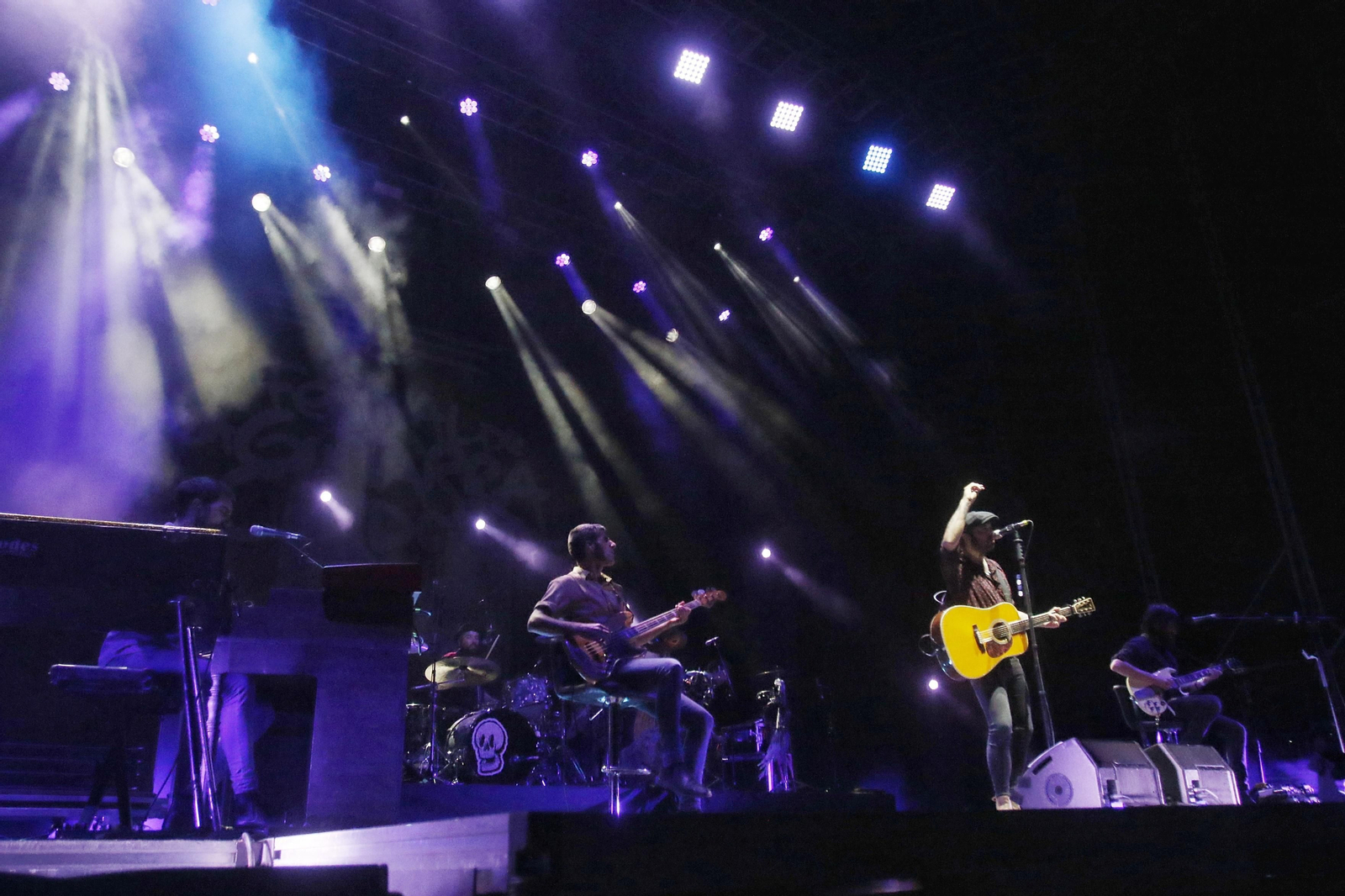 Los conciertos de Sidecars y Yamandu Costa dentro del Festival de la Guitarra de Córdoba, en imágenes