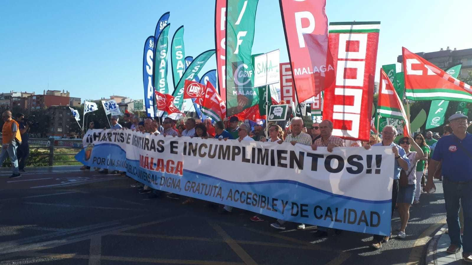 Manifestación por una sanidad pública "digna". Manifestación por una sanidad pública "digna".