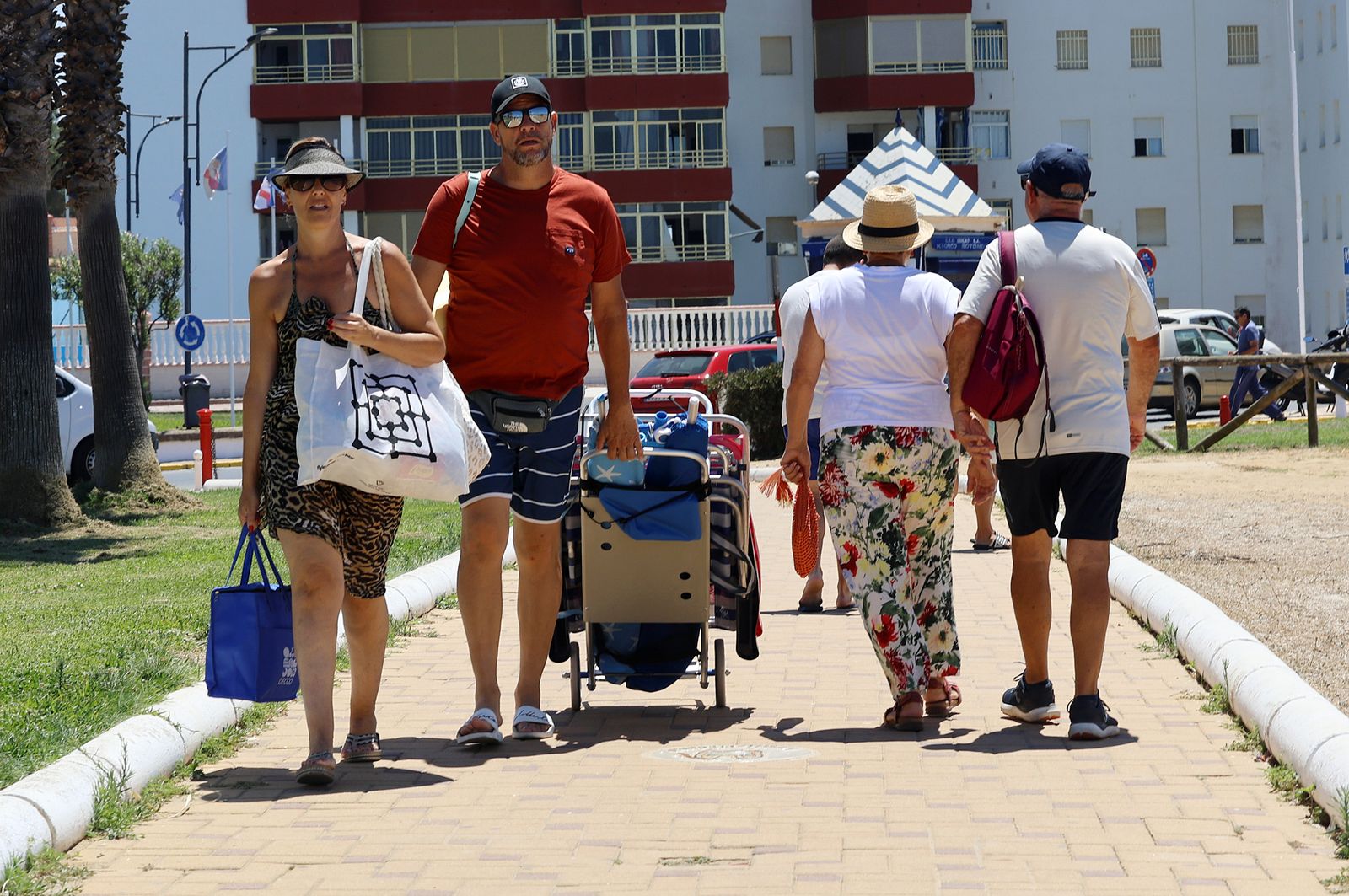 Imágenes de una mañana de calor y playa en Matalascañas