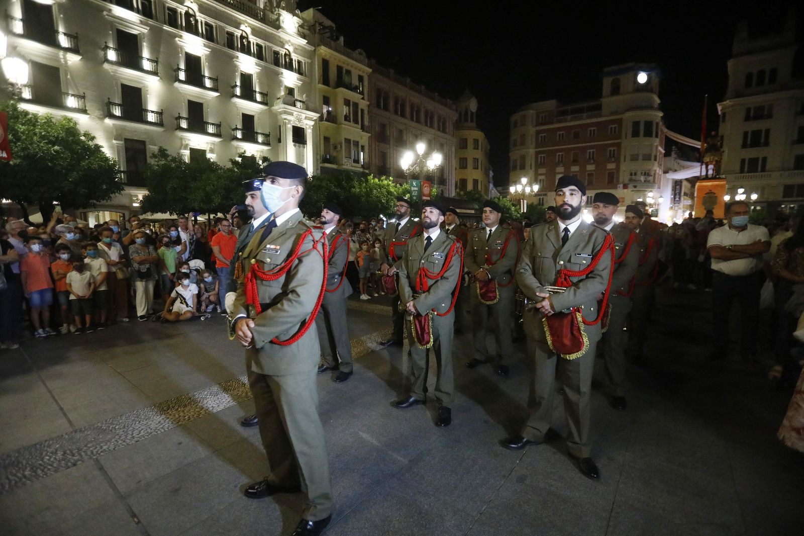 La retreta militar en Córdoba, en fotografías