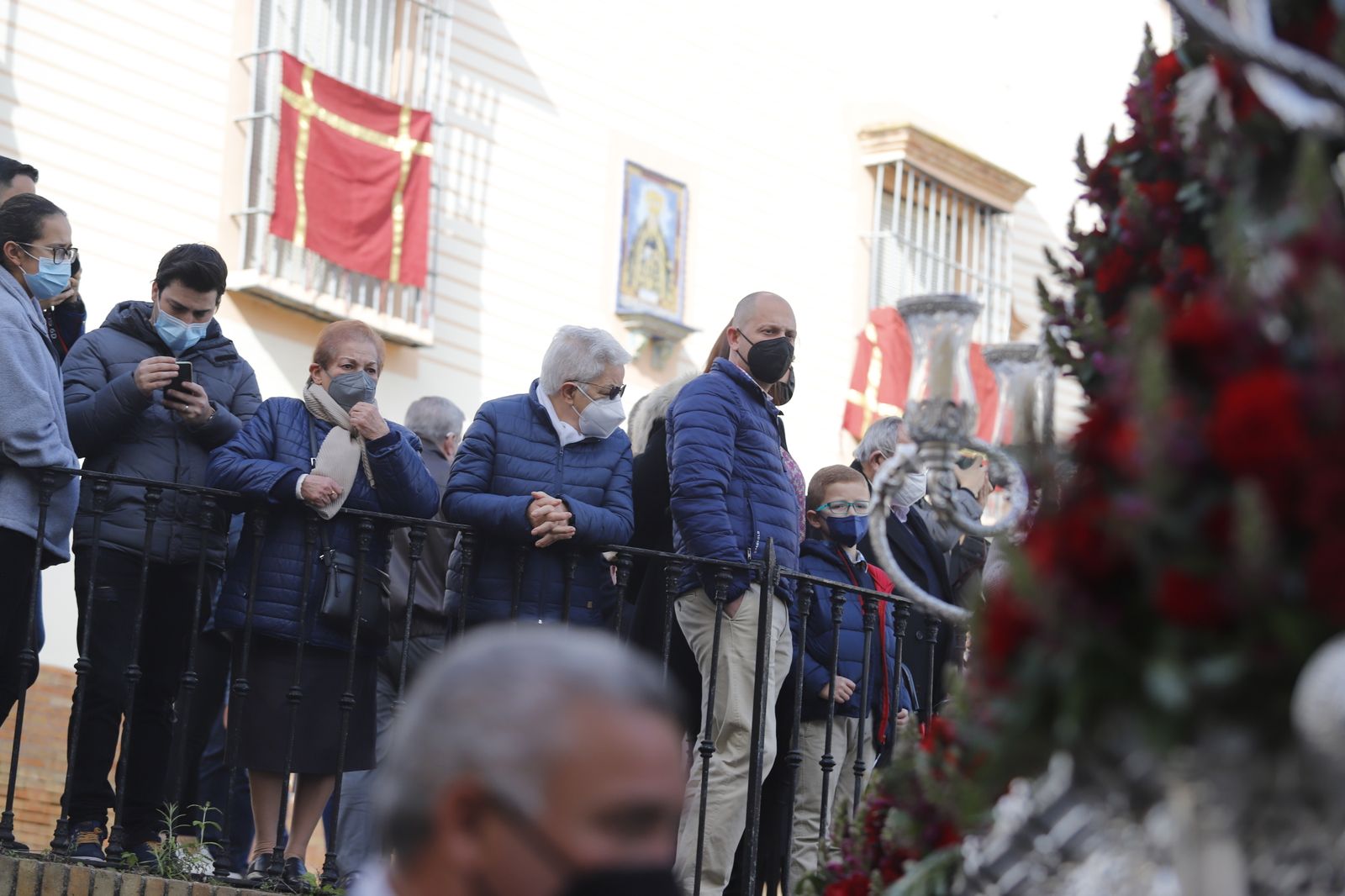 Imágenes del ambiente en la procesión de San Sebastián en Huelva