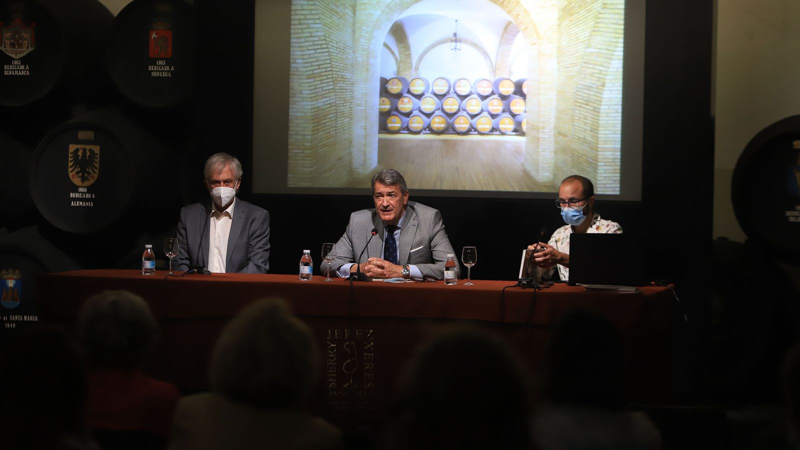 Presentación este jueves en el Consejo Regulador de la 'Guía del vino y el brandy de Jerez'.