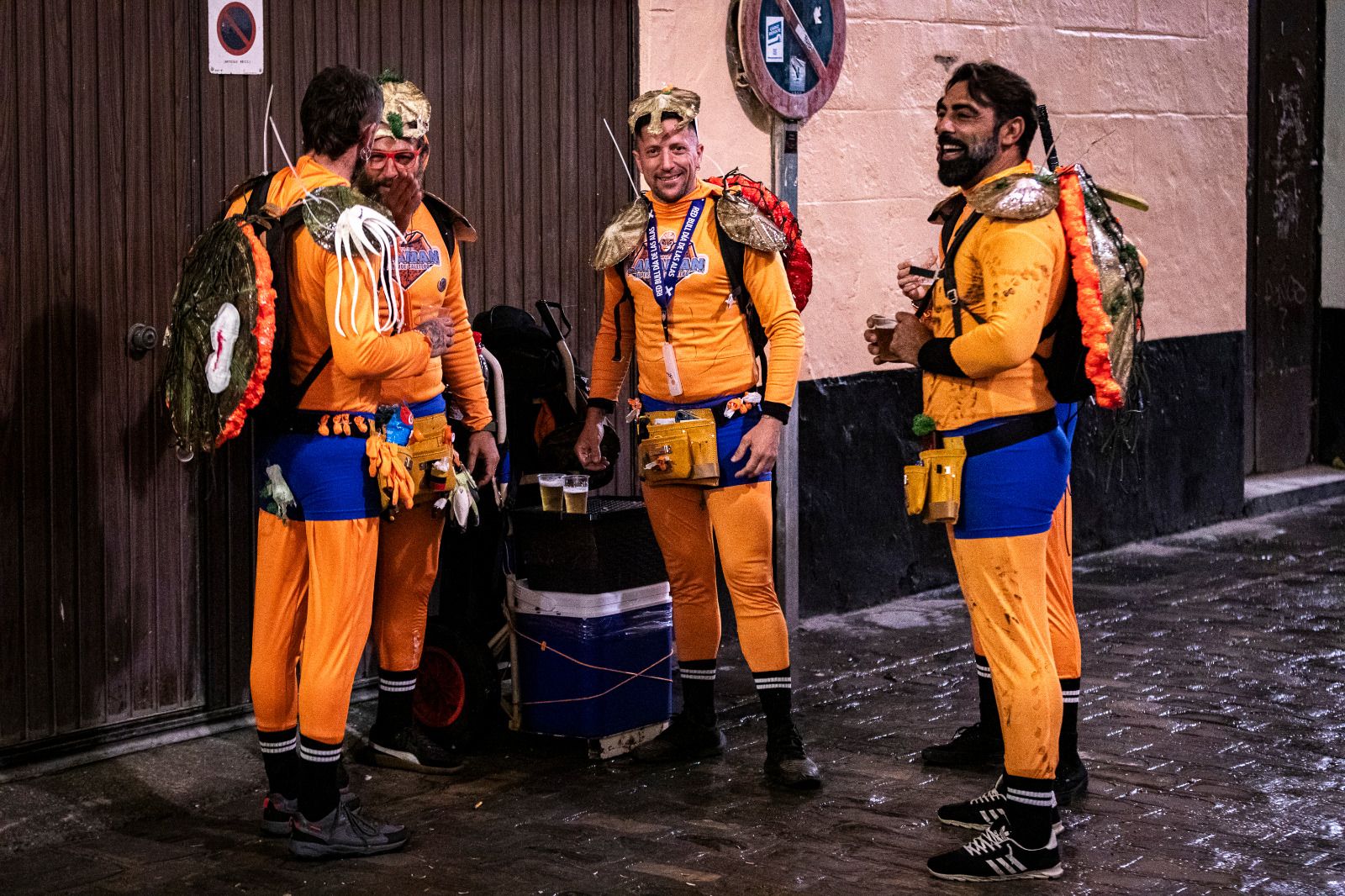 Búscate entre las mejores imágenes del Circuito de agrupaciones ilegales del Pópulo