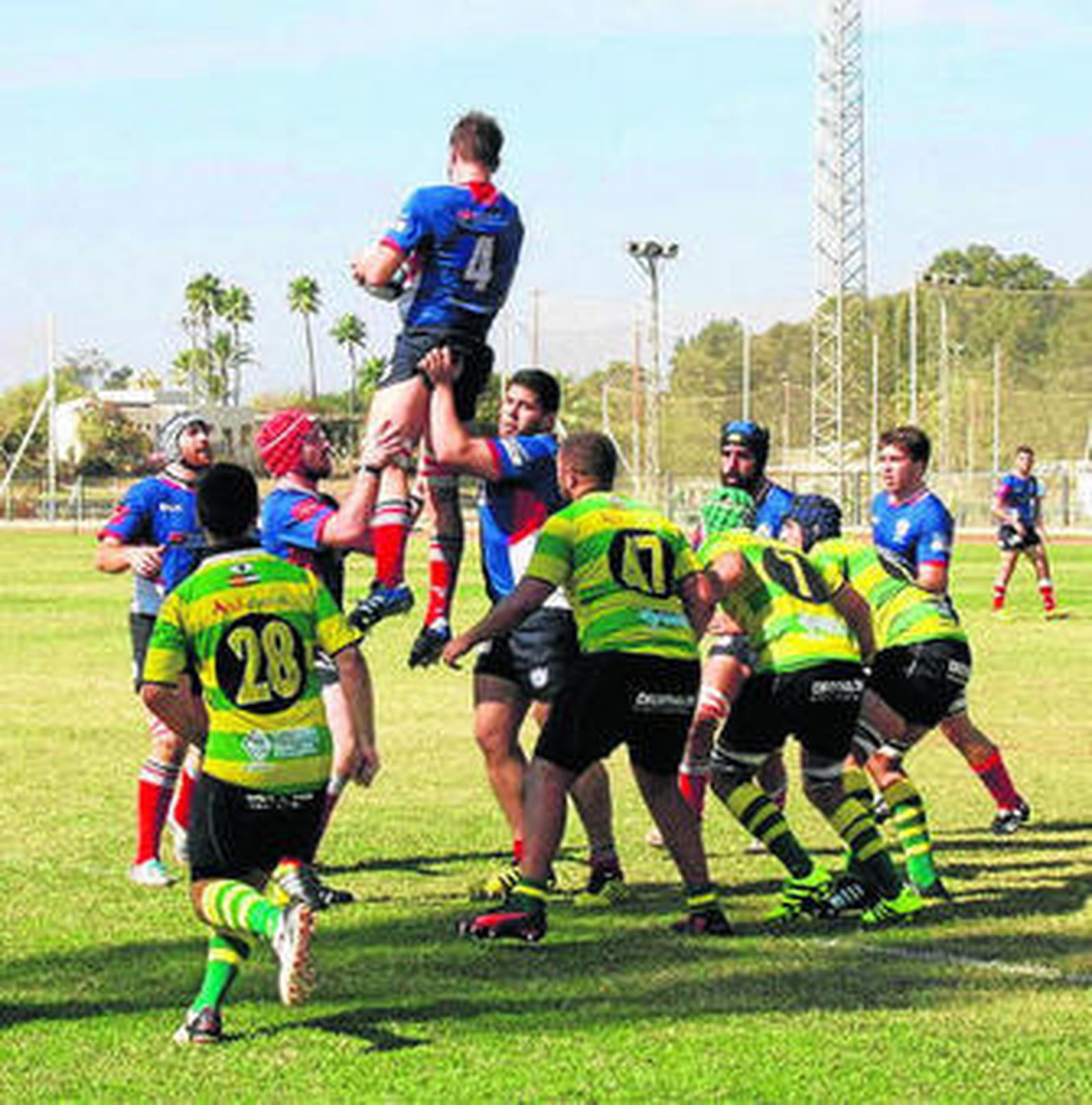 Touche para el Liceo Francés, que se marchó al descanso con un 0-13.