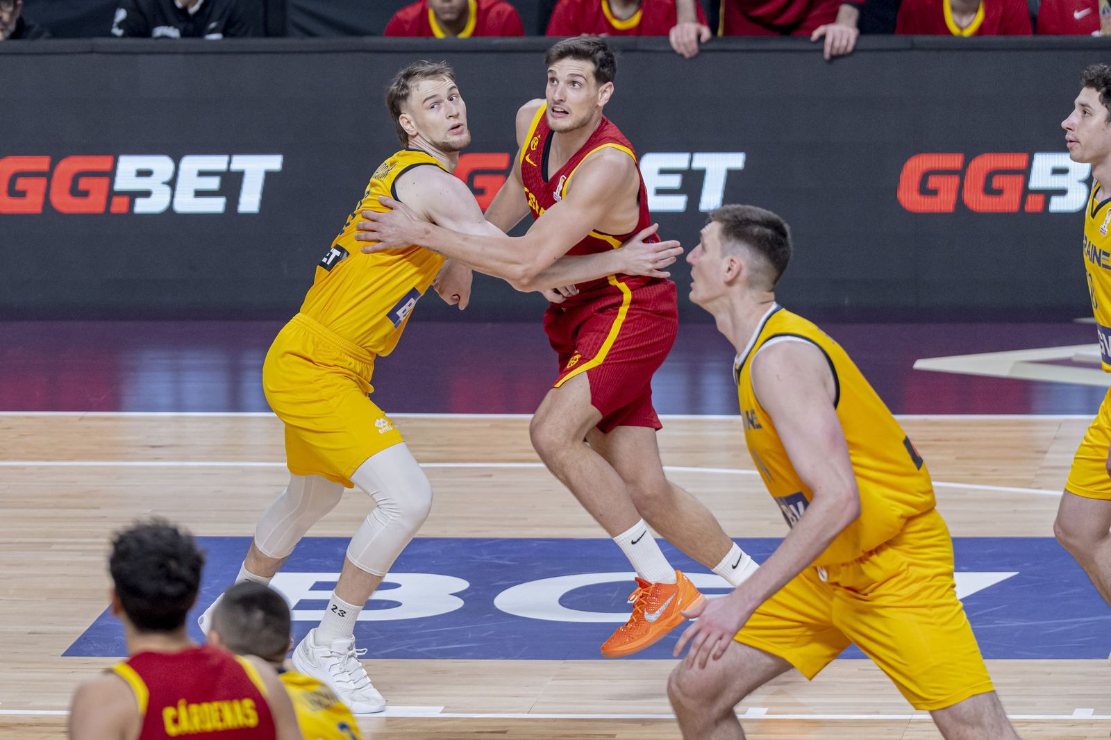 Las mejores fotos del Ucrania-España de baloncesto