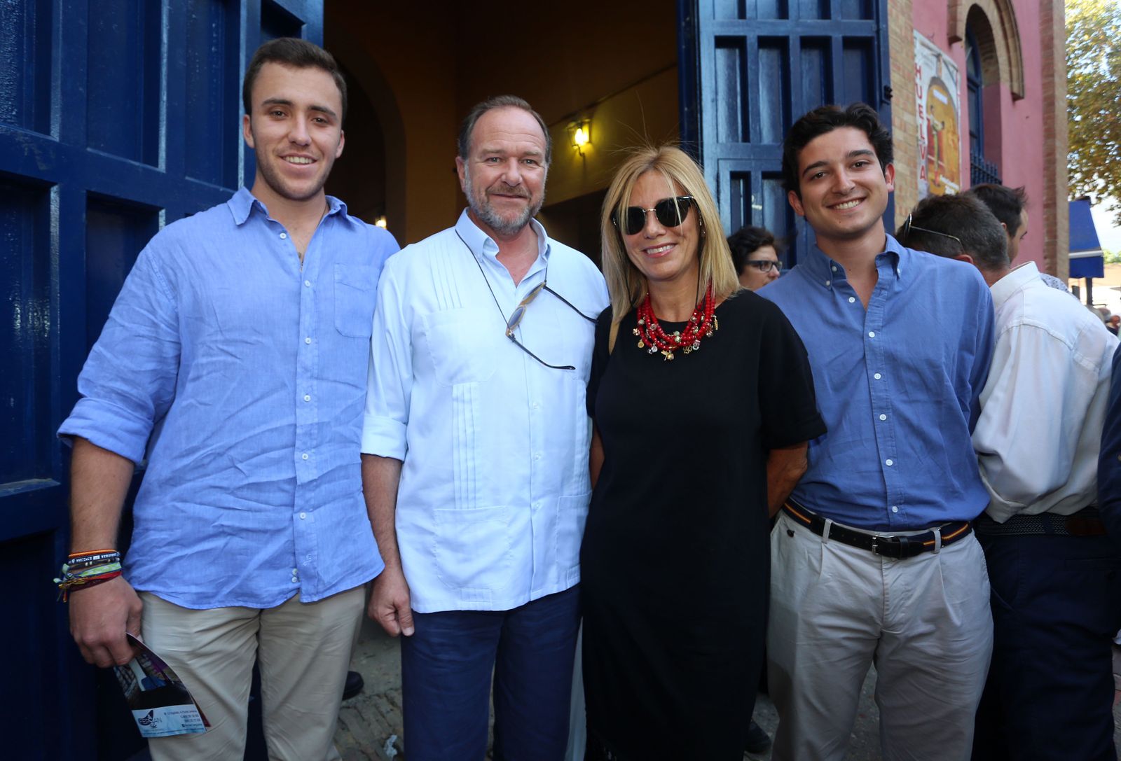Imágenes del ambiente de la corrida del 2 de agosto en la Plaza de Toros de la Merced