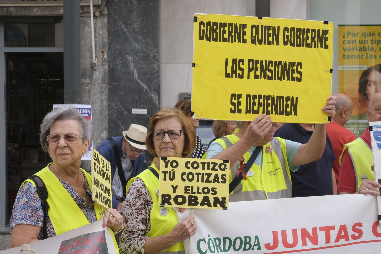 Las imágenes de la manifestación de los pensionistas en Córdoba