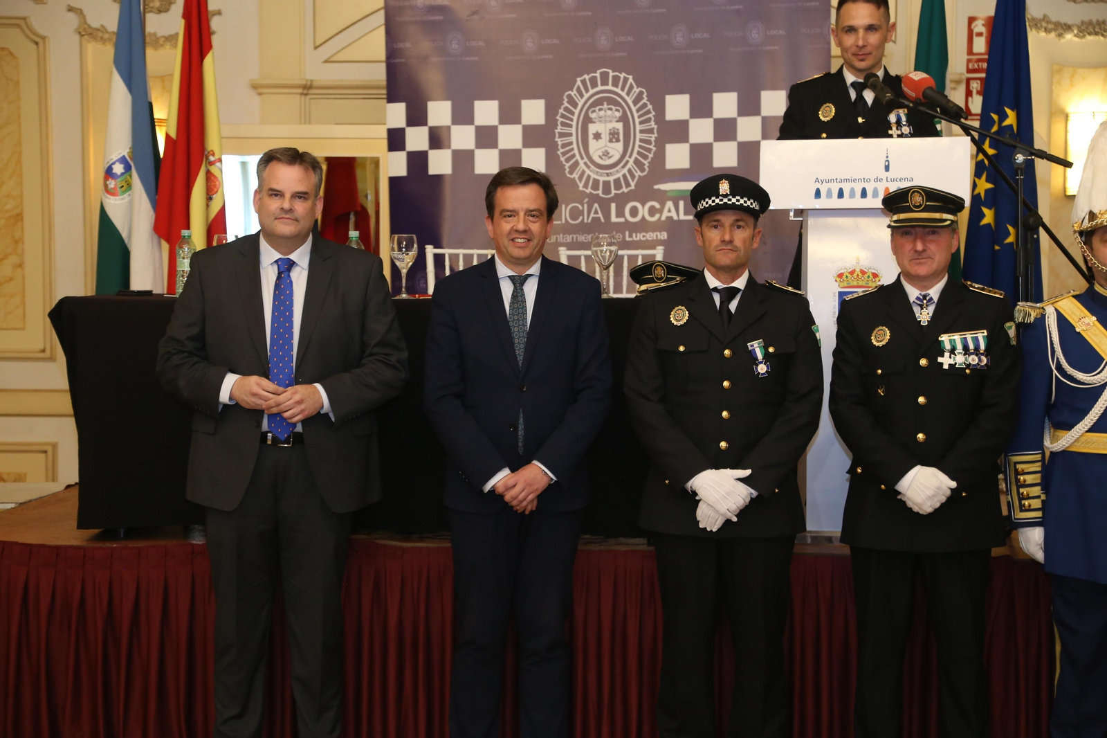 La celebración de San Jorge, patrón de la Policía Local de Lucena, en imágenes