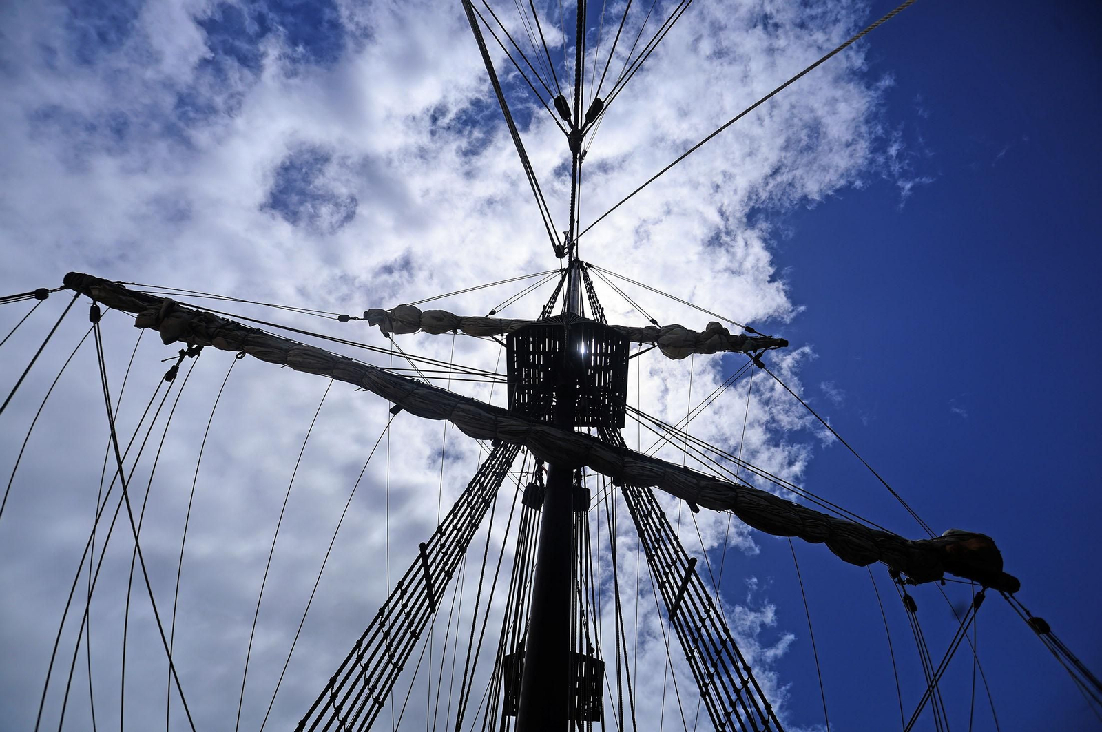Imágenes del Galeón Andalucía en el Puerto de Huelva