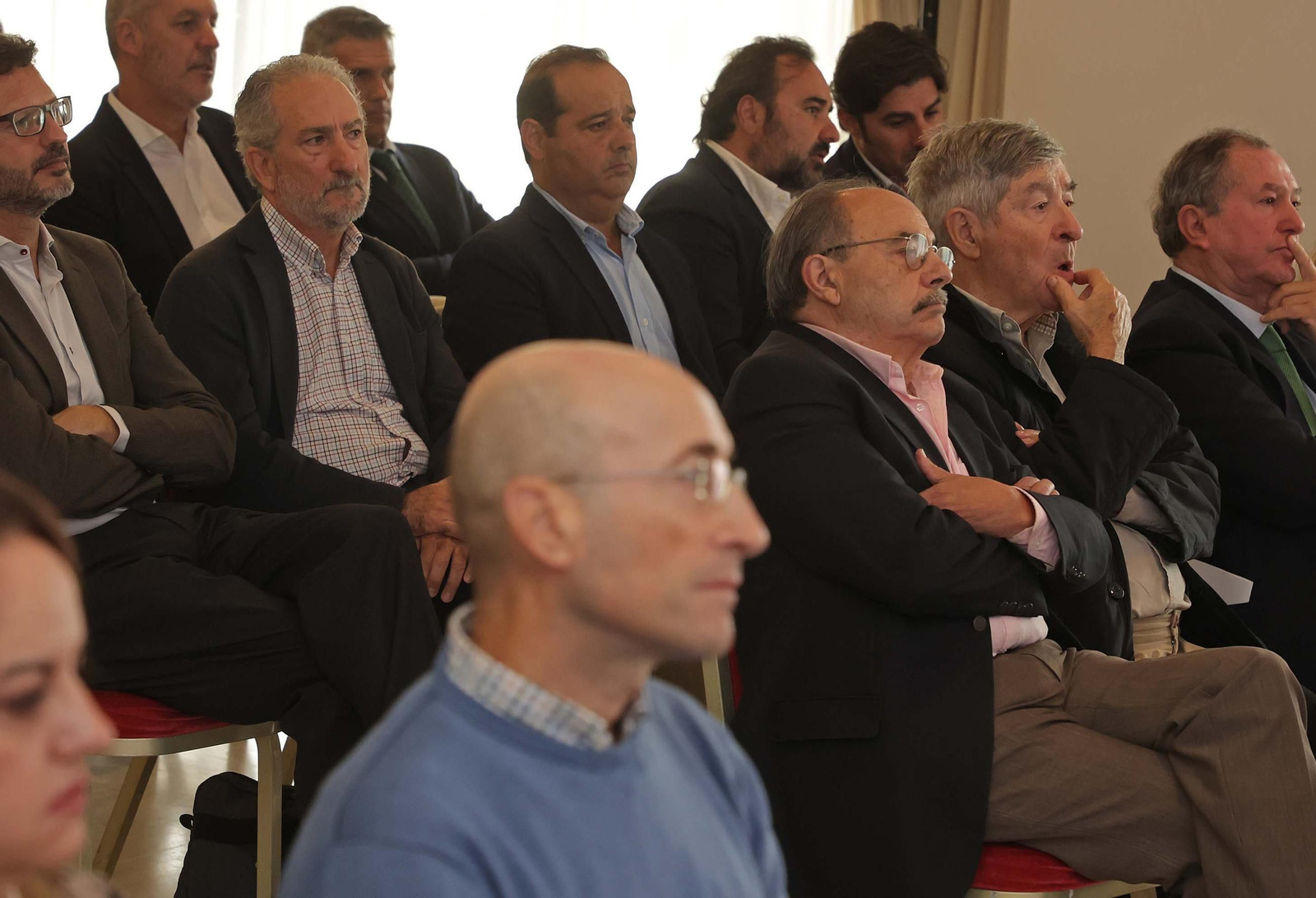 Fotos del Desayuno coloquio Nuevos retos del almacenamiento en la era de la bioenergía en Los Barrios y el Campo de Gibraltar de Europa Sur y Olivia Energy Group
