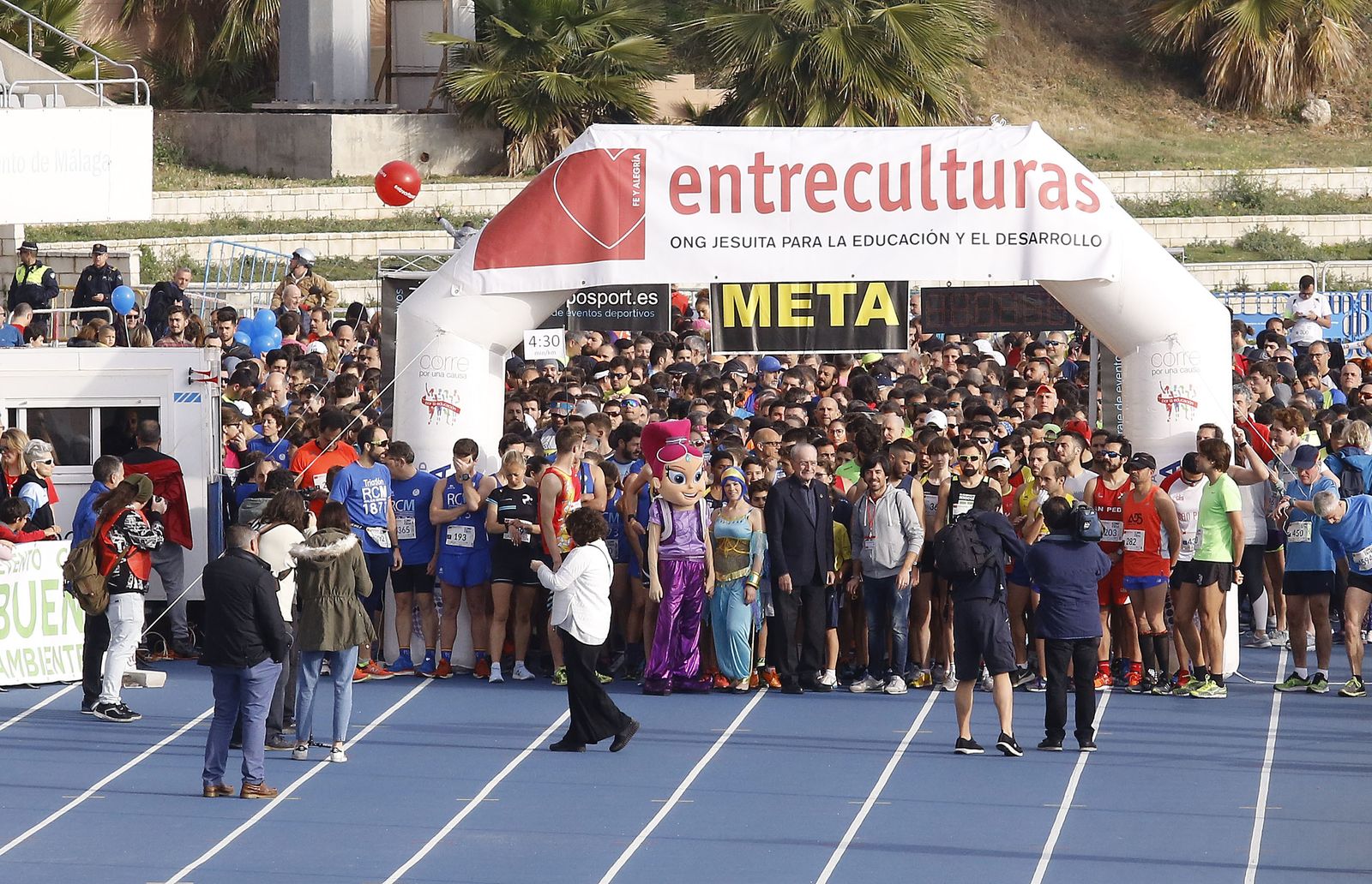 Las imágenes de la carrera Entreculturas en Málaga