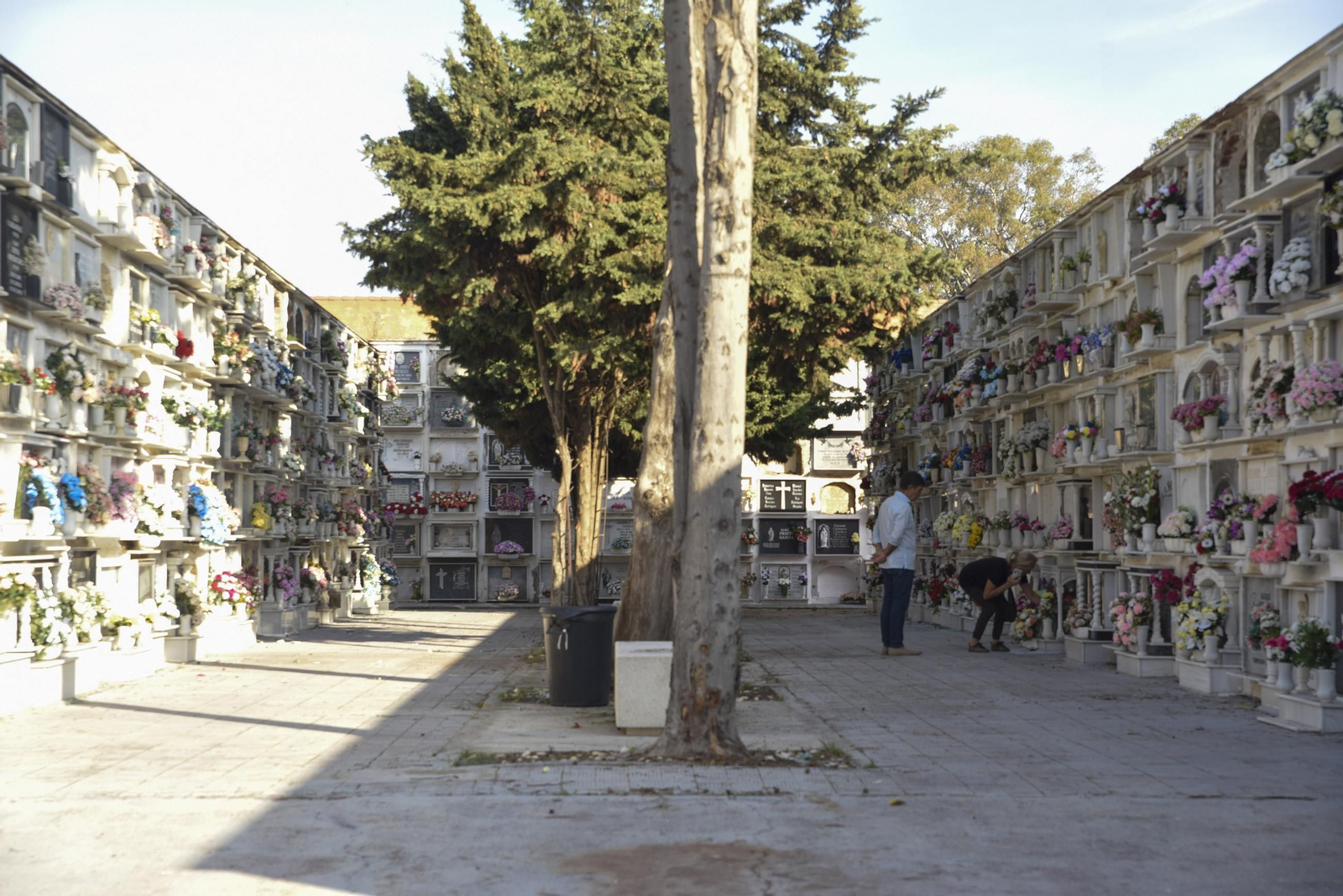 Fotos del Día de Todos los Santos en La Línea