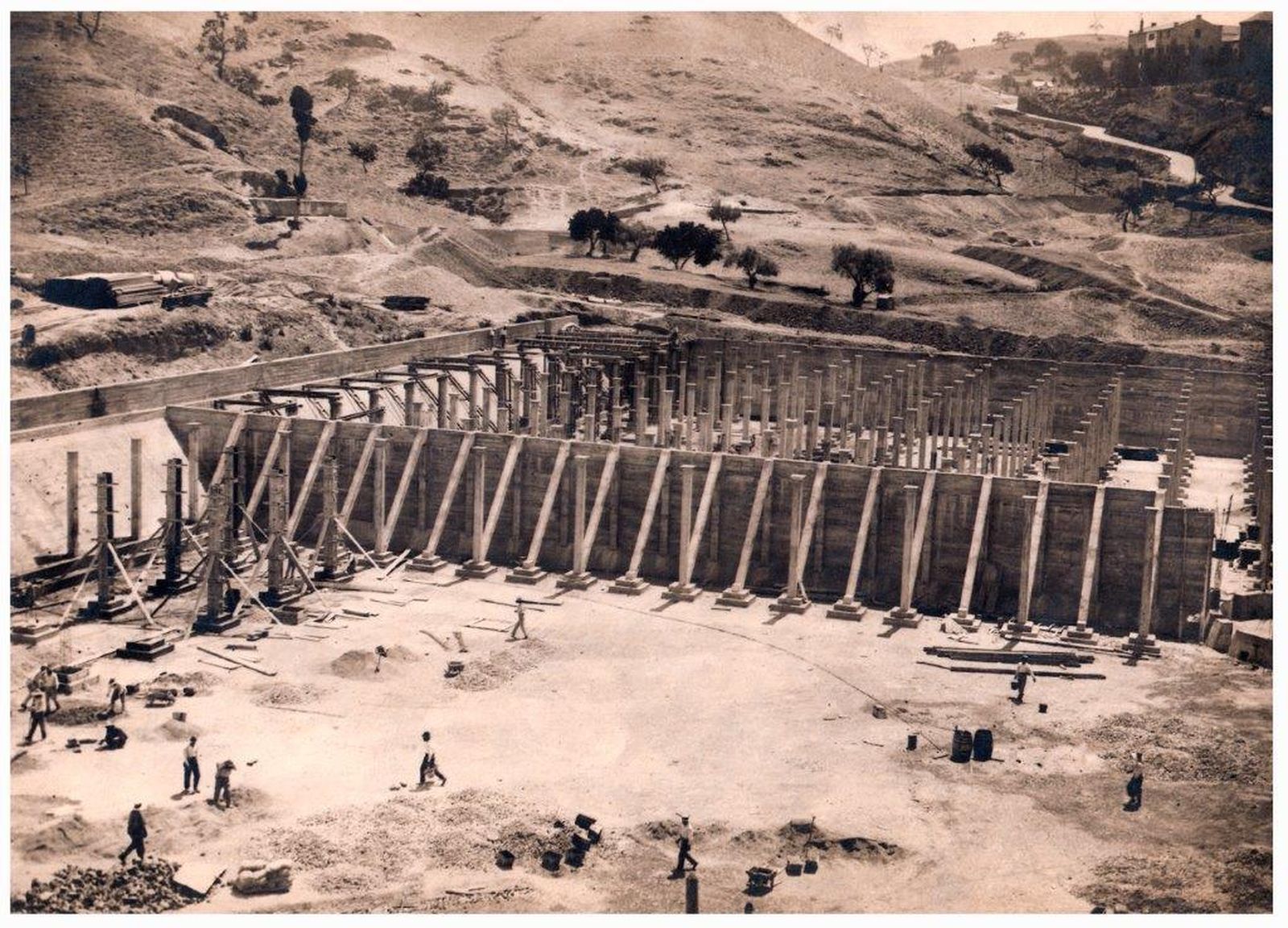 Así es el depósito de agua de Olletas, en Málaga, construido en 1930