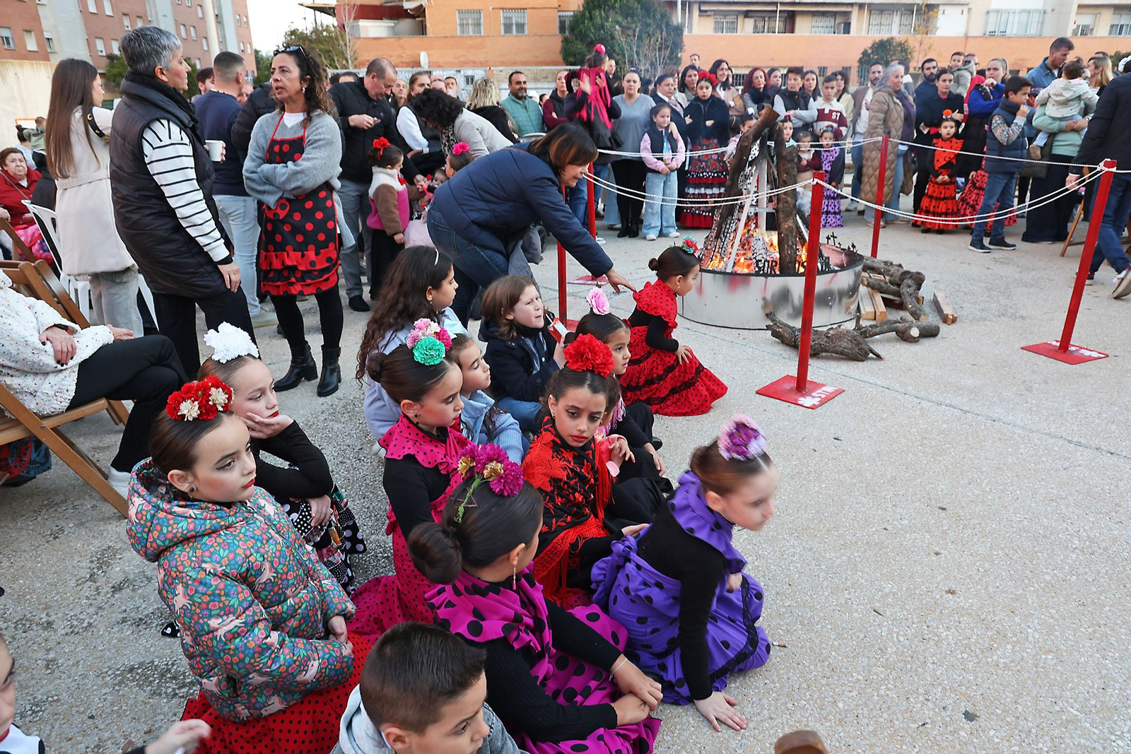 Imágenes del ambiente en la Zambomba Sor Eusebia
