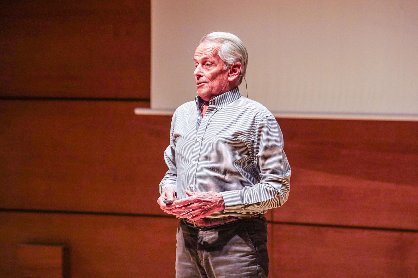 Strauch regresa a Granada medio siglo después: las imágenes