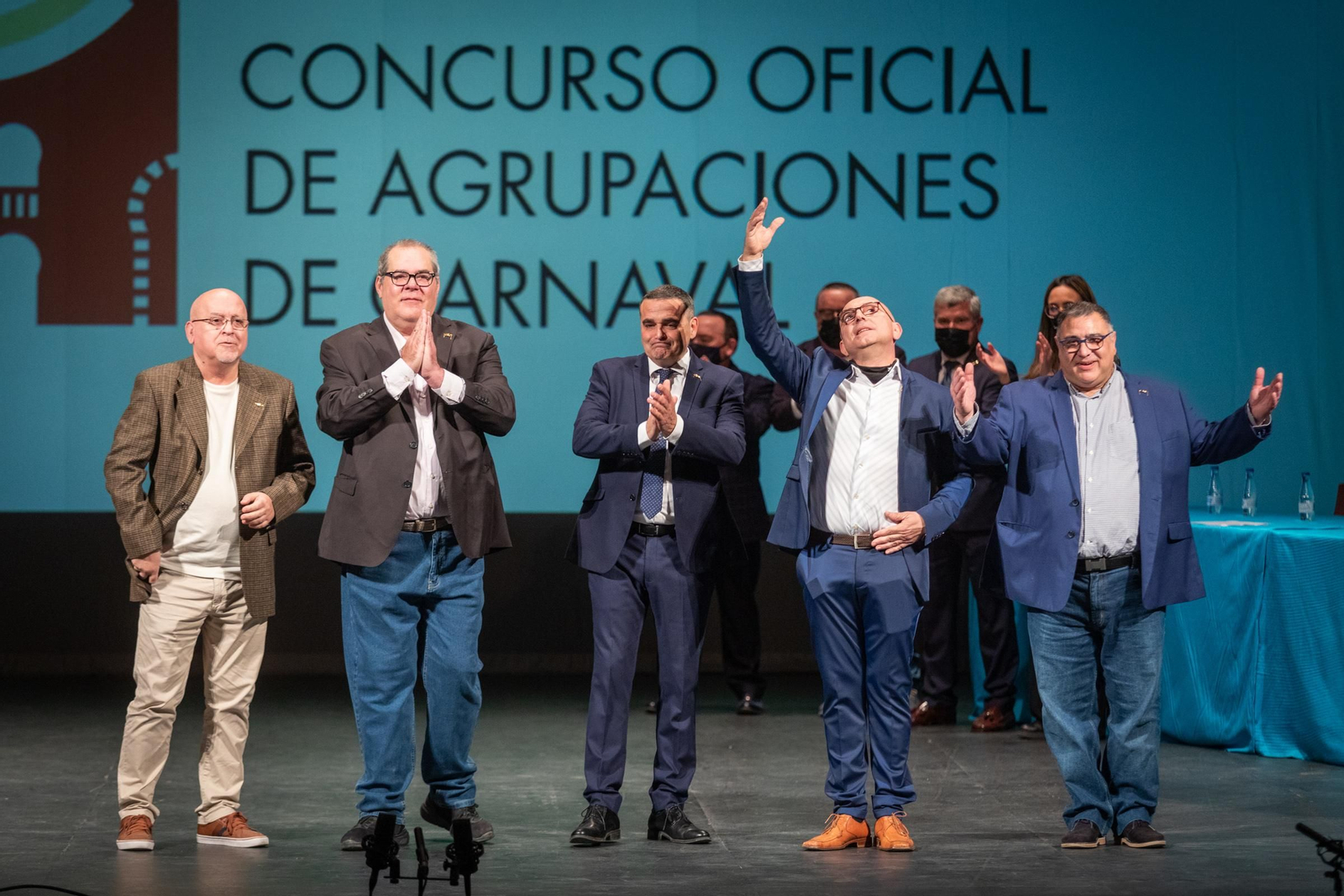 Imágenes de la entrega de los Antifaces de Oro y sorteo del COAC 2021