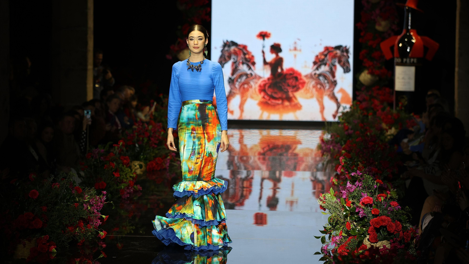 Desfile de Inmaculada González en la Pasarela Flamenca Tío Pepe Jerez 2024