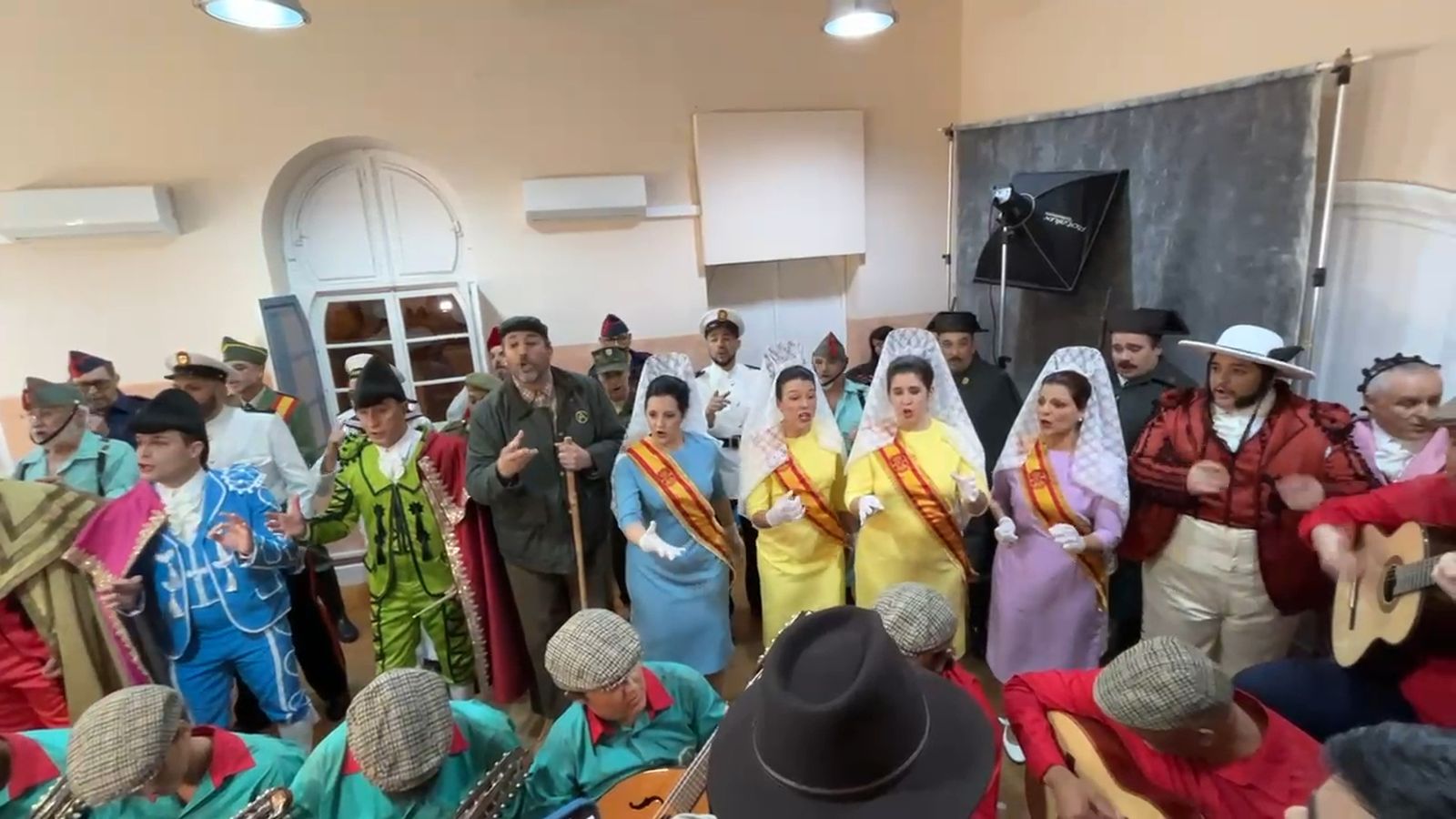 El coro libertario 'La carnicería' le canta a USA y a su dictador Trump en su tango