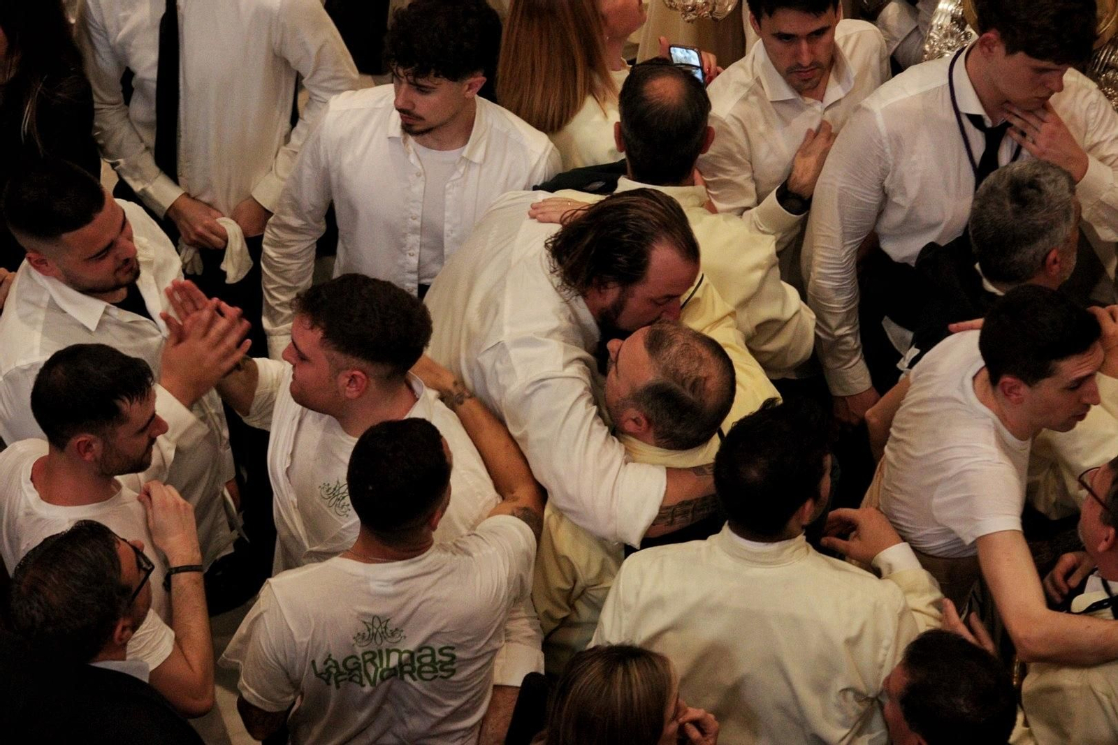 Lágrimas y Favores se quedan en el templo este Domingo de Ramos.