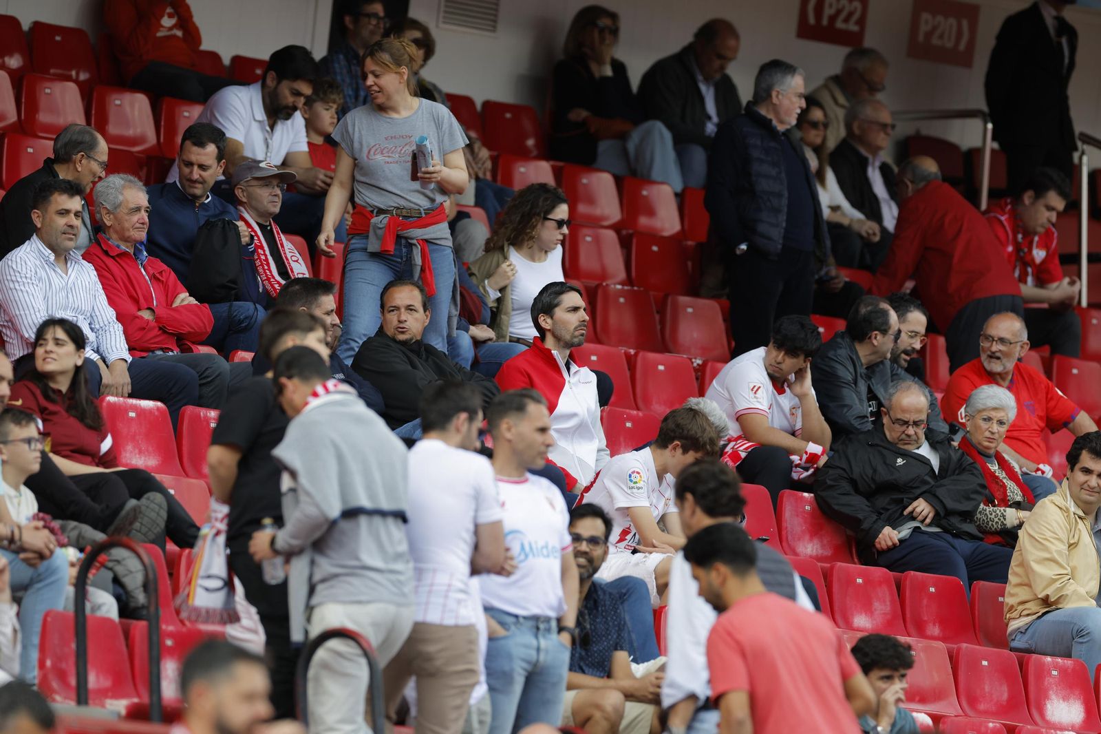 Búscate en las fotos del Sevilla Fc - Atlético de Madrid