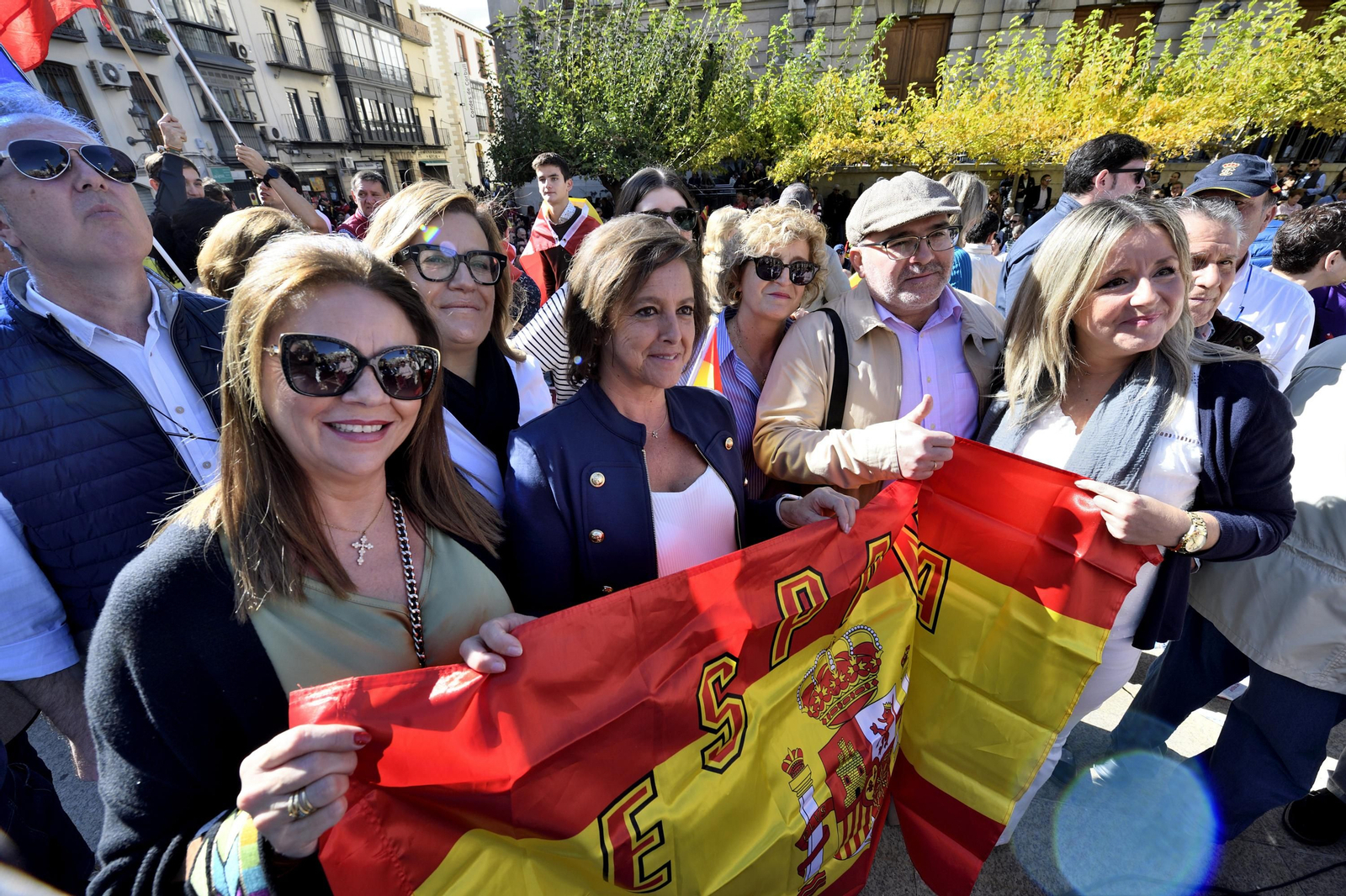 En imágenes: así ha sido la manifestación contra la amnistía en Jaén
