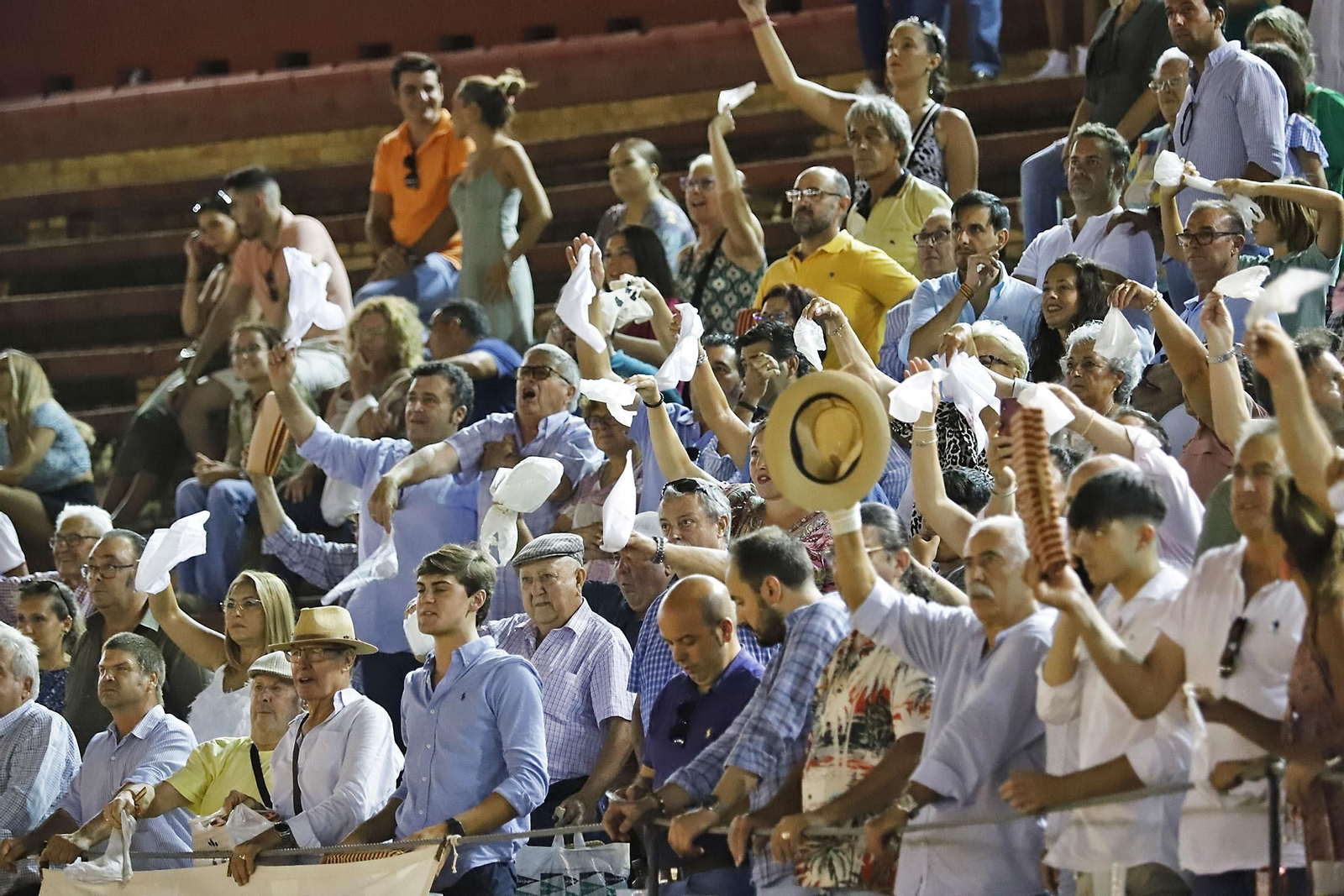 COLOMBINAS 2023: Festejo del miércoles de la Feria Taurina