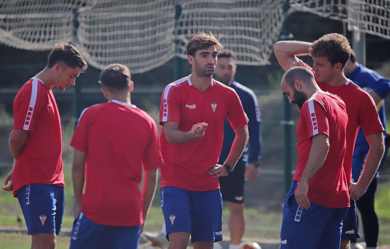 Fotos del entrenamiento del Algeciras CF previo al próximo partido de liga contra Antequera CF