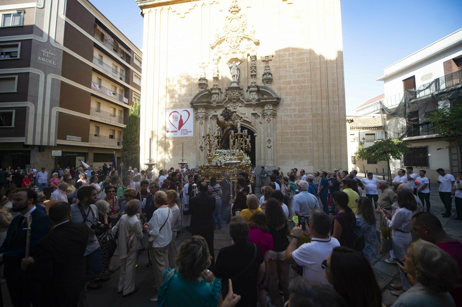 Las fotos del Jubileo de las Cofradías con motivo de la bendición del Sagrado Corazón de Jesús de las Ermitas