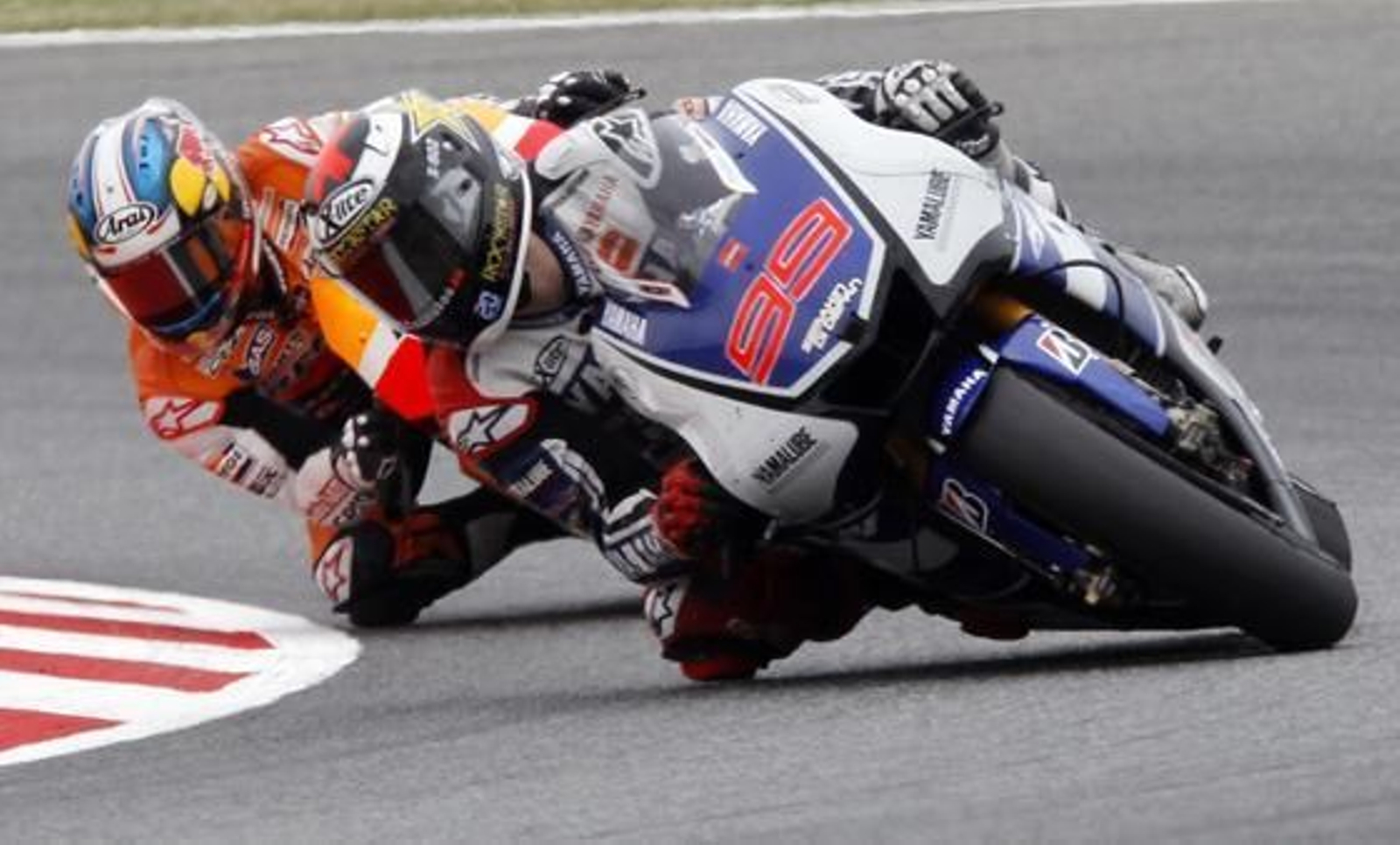 Las imágenes de la carrera de MotoGP en el GP de Cataluña.

Foto: Reuters
