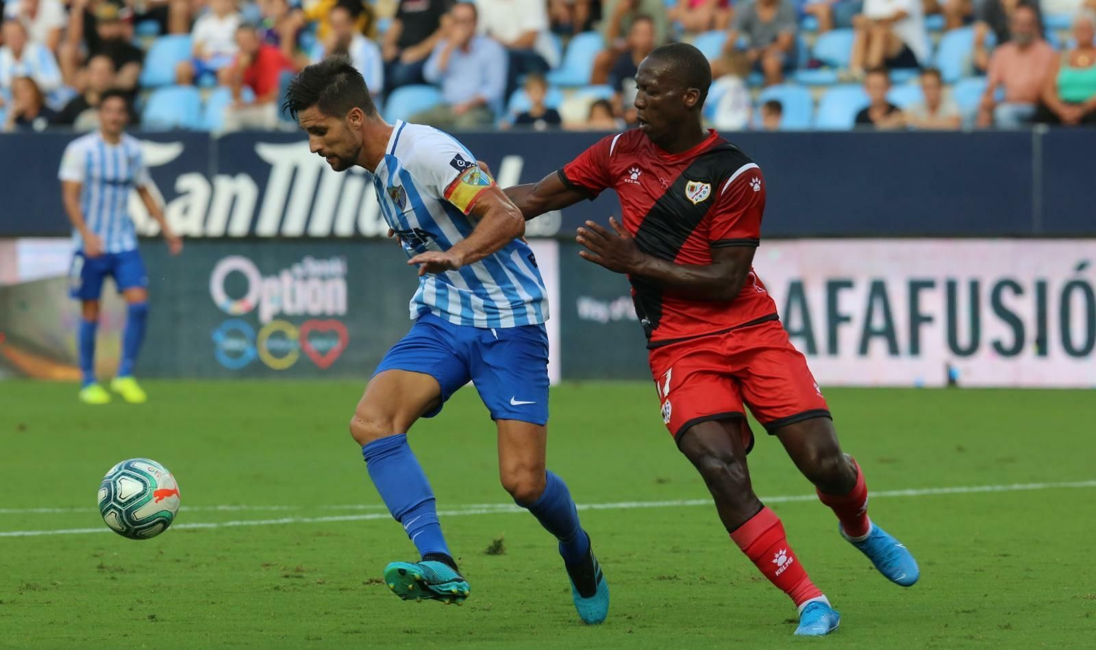 El Málaga CF-Rayo Vallecano, en fotos