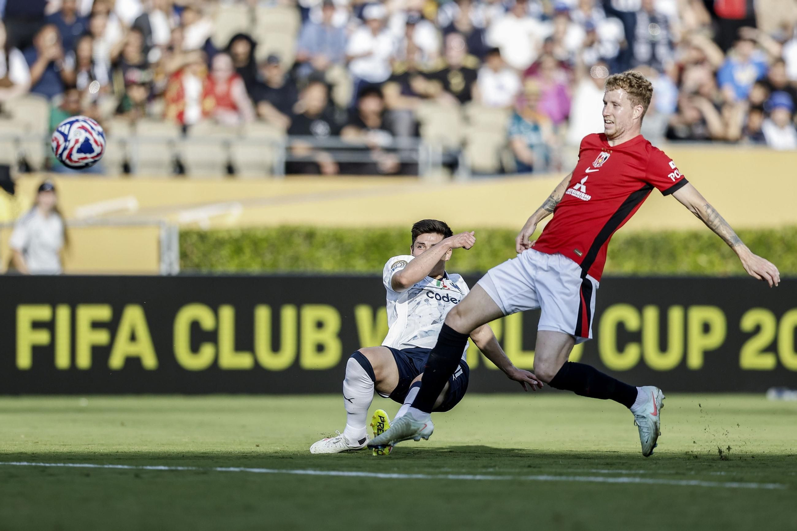 Urawa Red Diamonds-Monterrey (58).jpg