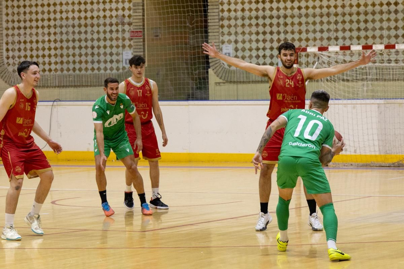 Jornada un juguete solidario, Real Jaén y Jaén CB