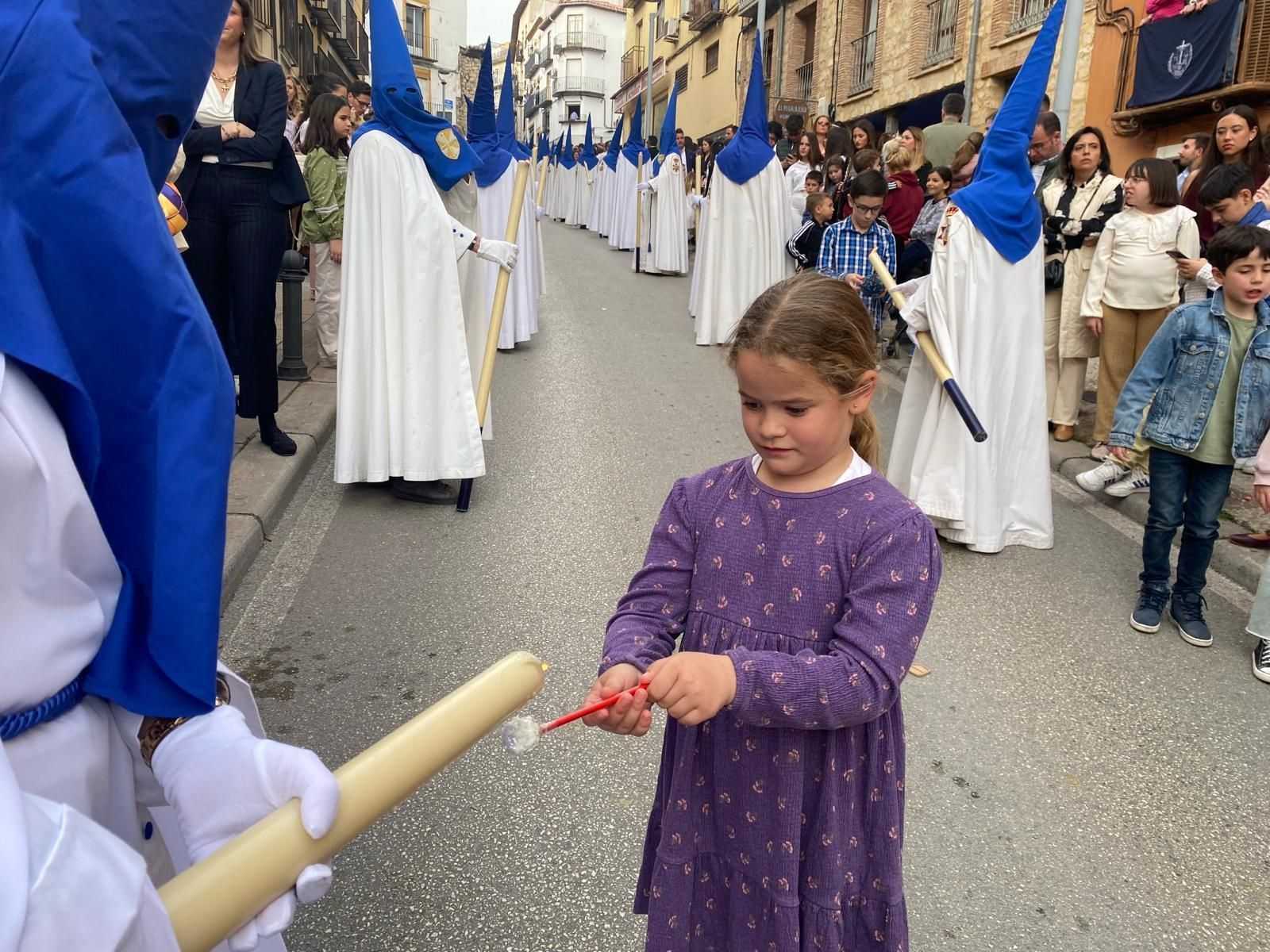 Tarde de Domingo de Ramos con cielos grises