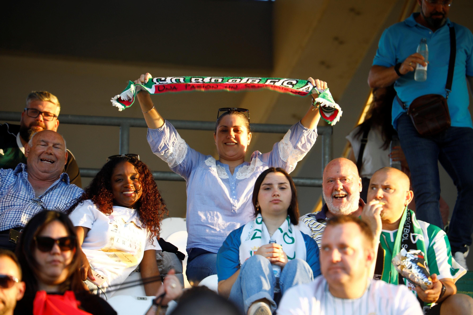 Las mejores fotos del ambiente en el Córdoba CF - Racing Ferrol