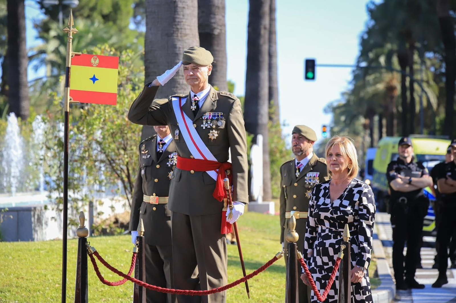 Jura de bandera de 250 personas civiles en Jerez