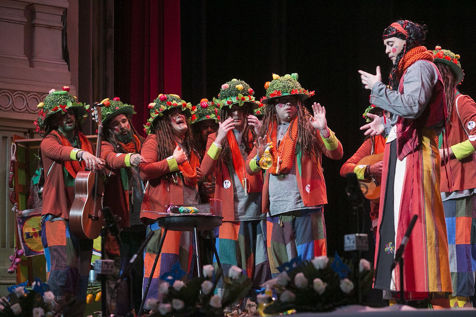 Las imágenes de la octava preliminar del Carnaval Colombino