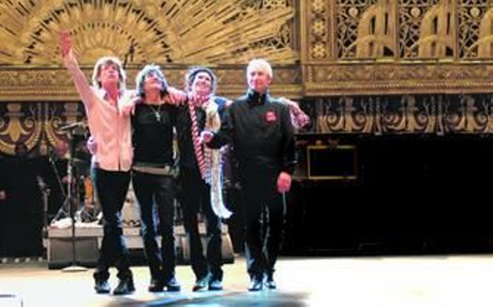 Adiós a sus Satánicas Majestades