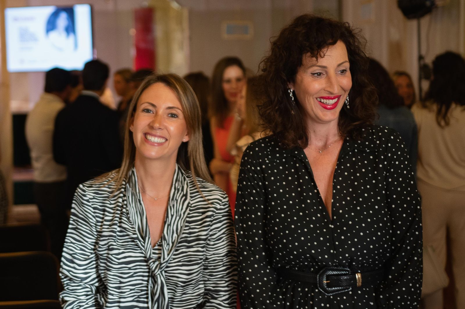 Pilar Martínez-Consentino y María Vázquez