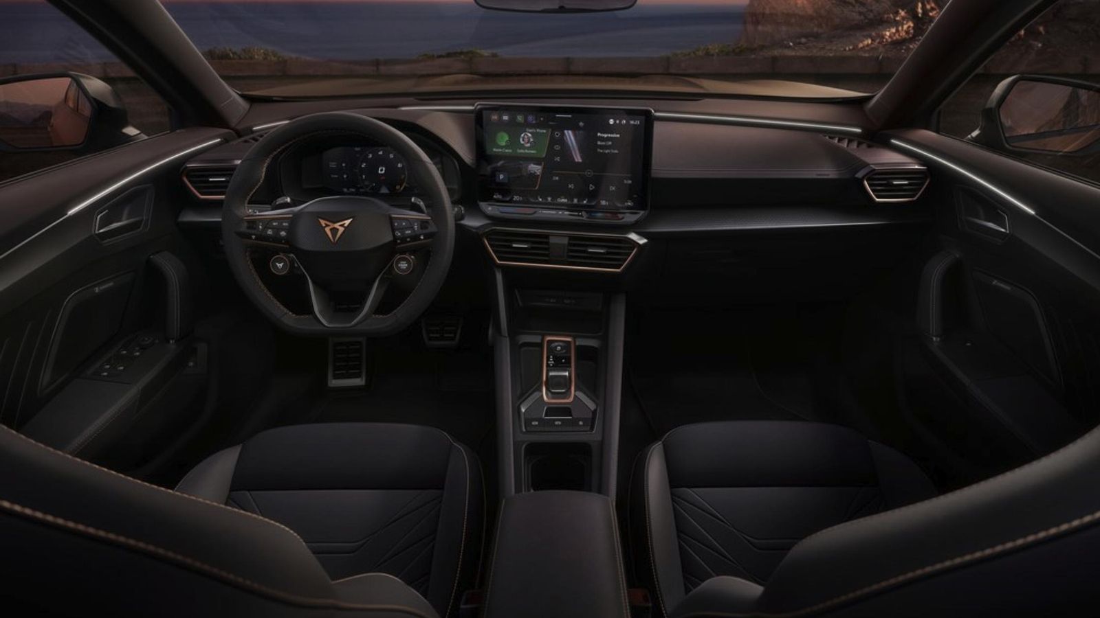 El cambio más evidente en el interior está en el salpicadero, con la nueva pantalla para el sistema de infoentretenimiento.