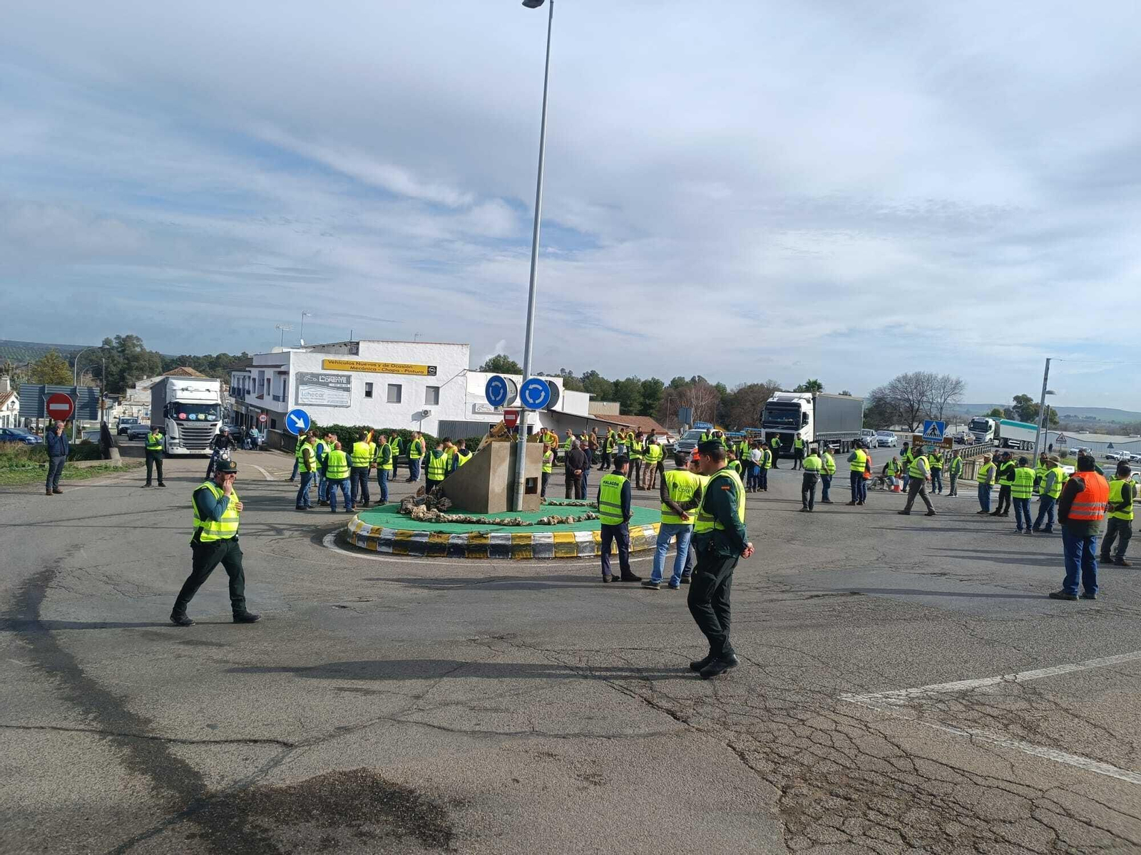 Las protestas de los agricultores en la provincia de Córdoba, en imágenes