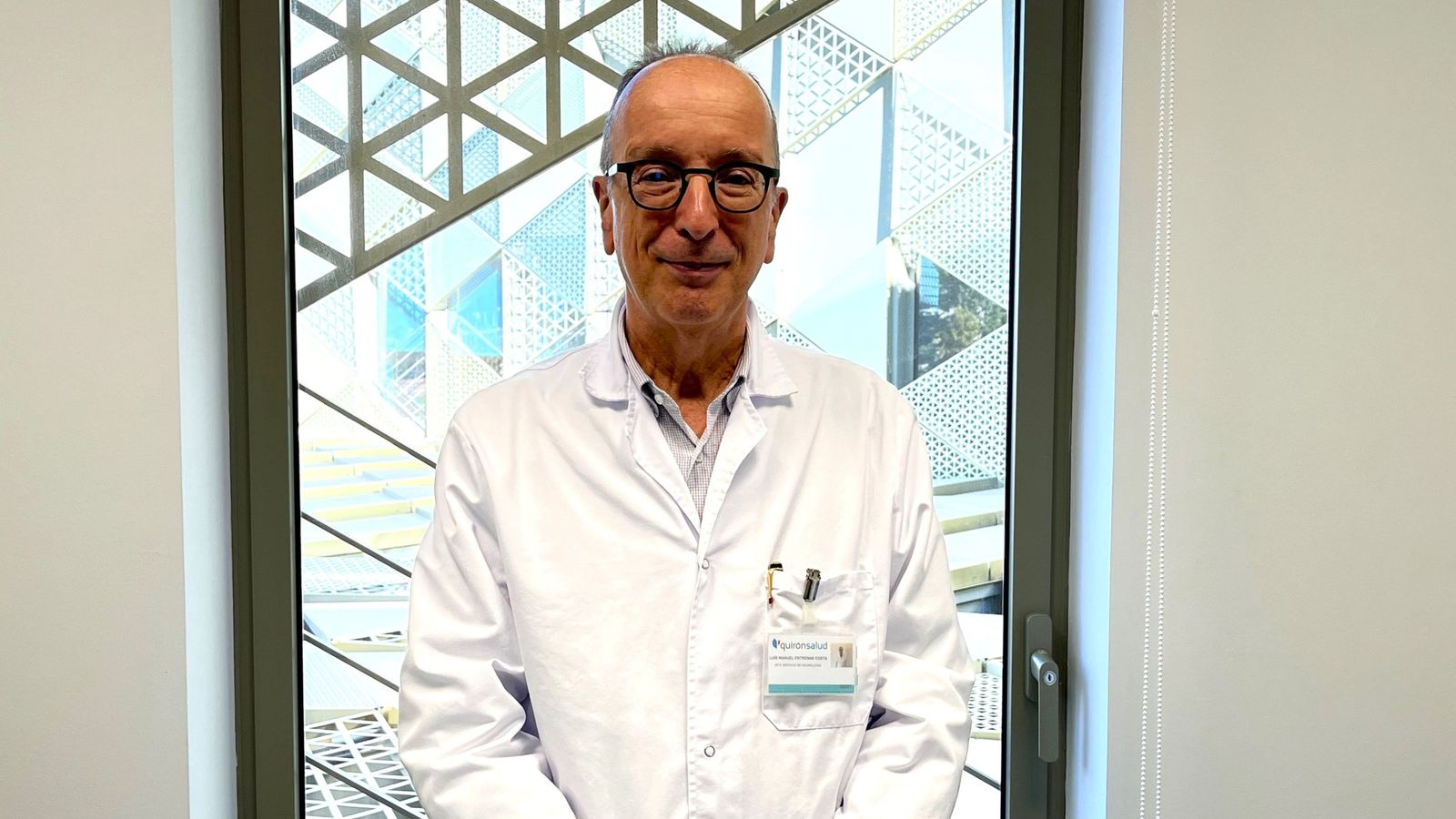 El doctor Luis Manuel Entrenas.